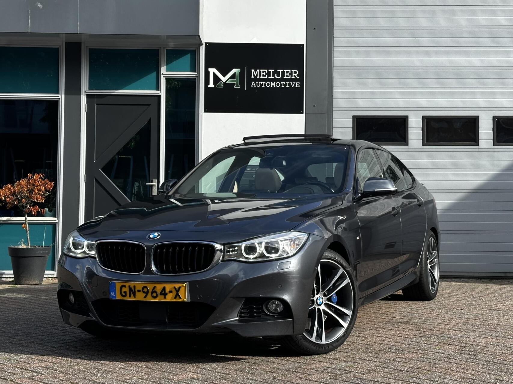 Foto van BMW 328i