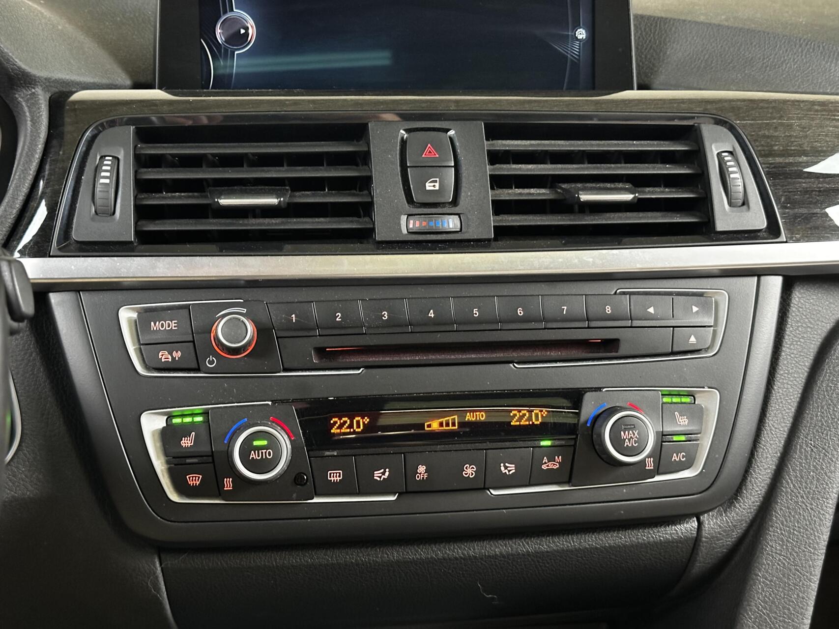 Foto van BMW 328i