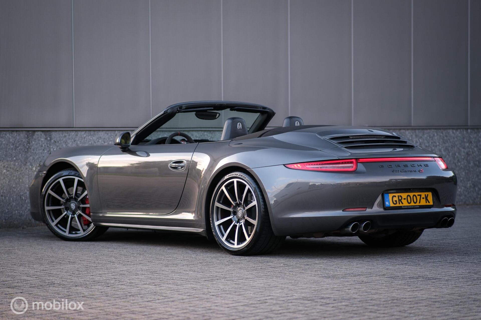 Foto van Porsche 911 Carrera 4s
