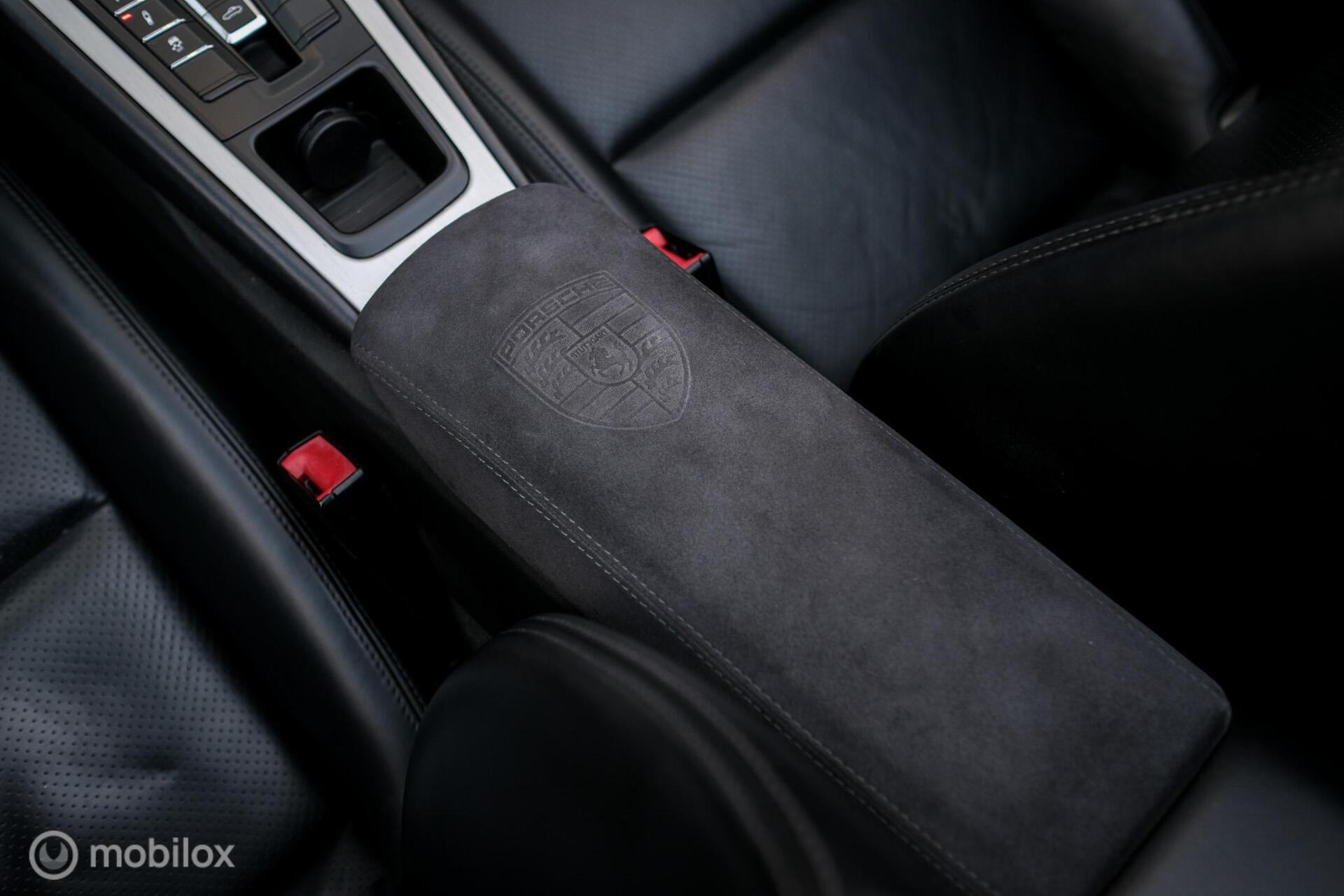 Foto van Porsche 911 Carrera 4s