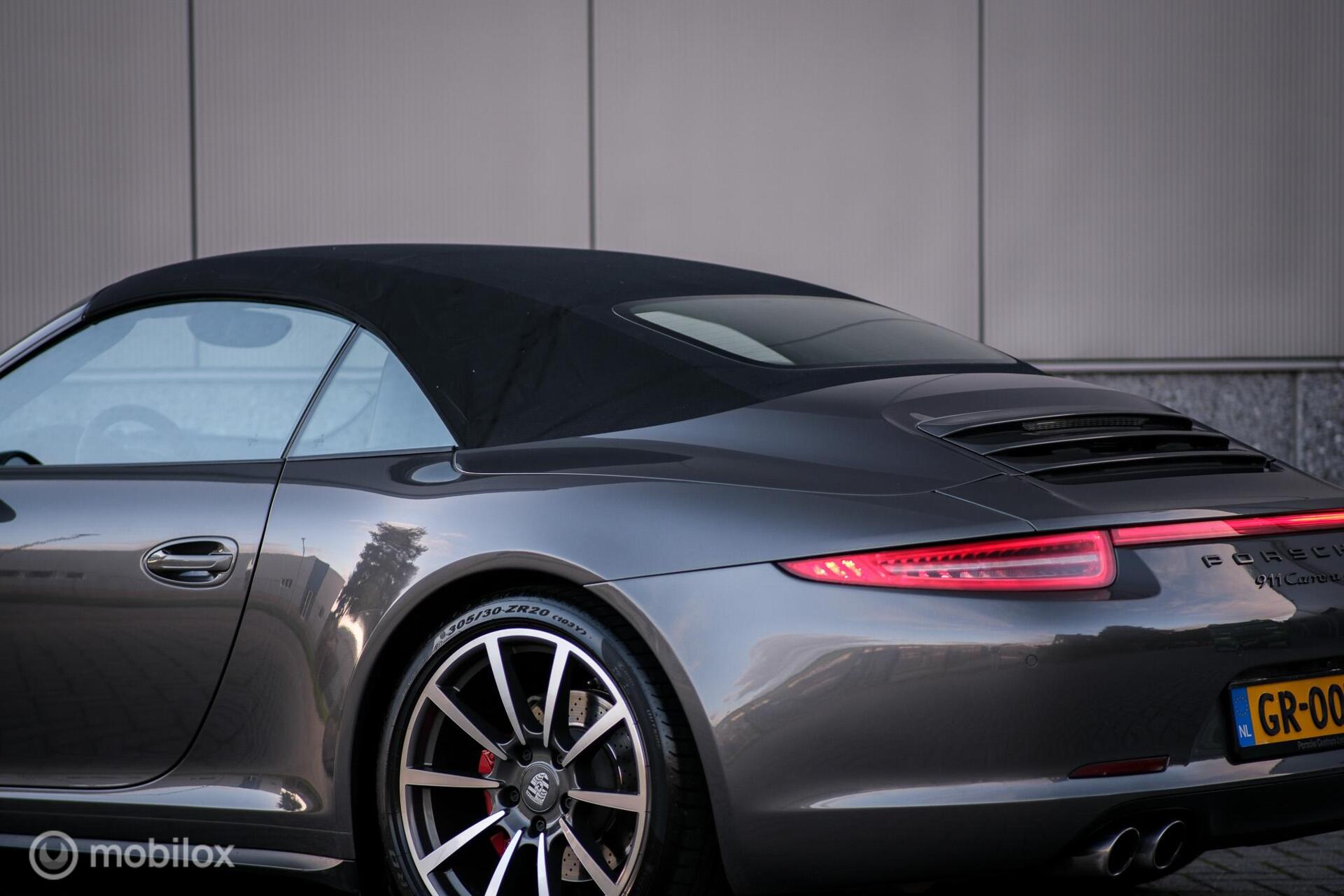 Foto van Porsche 911 Carrera 4s