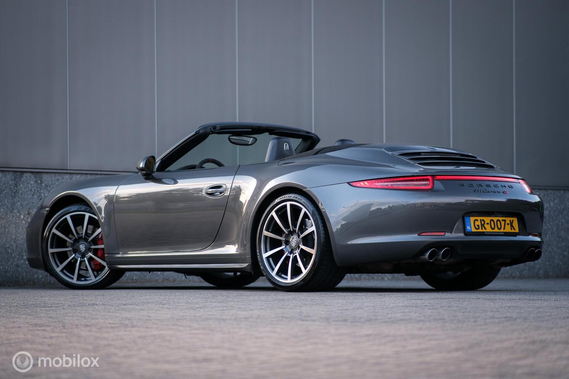 Foto van Porsche 911 Carrera 4s