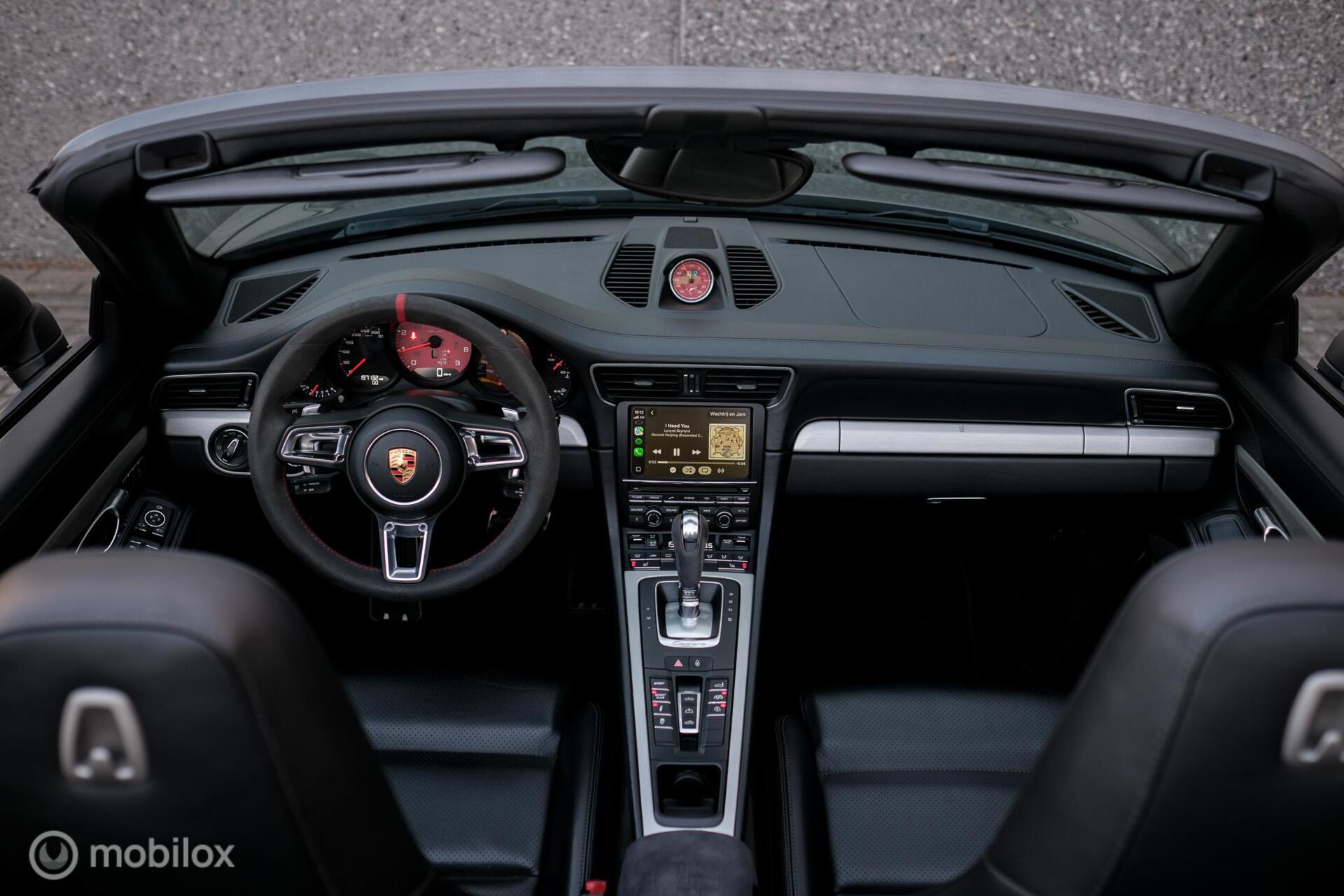 Foto van Porsche 911 Carrera 4s