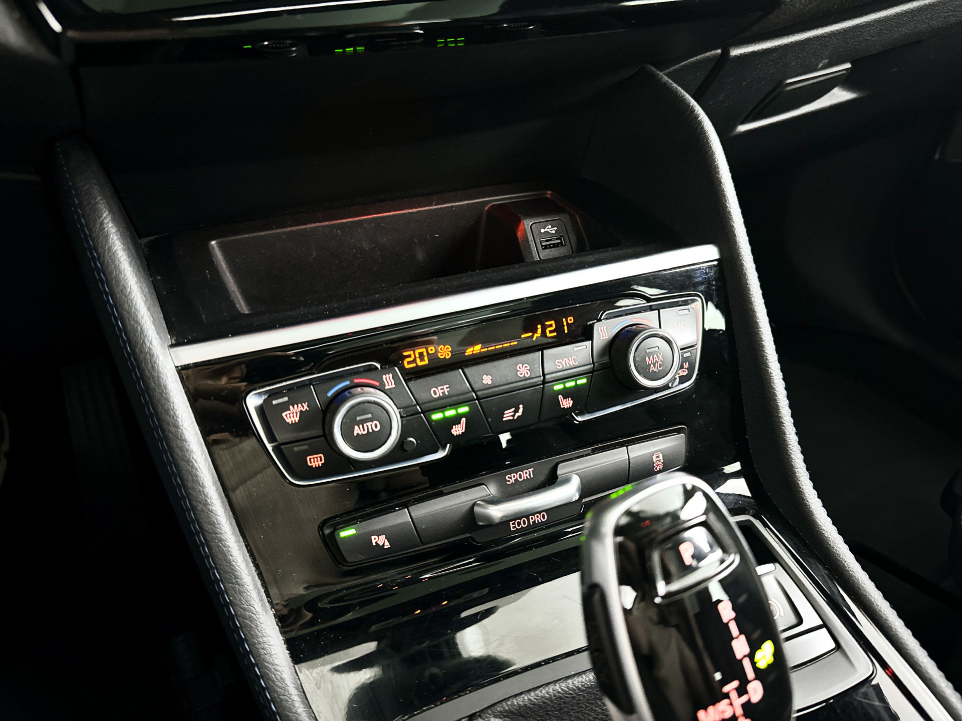 Foto van BMW 220i Active Tourer