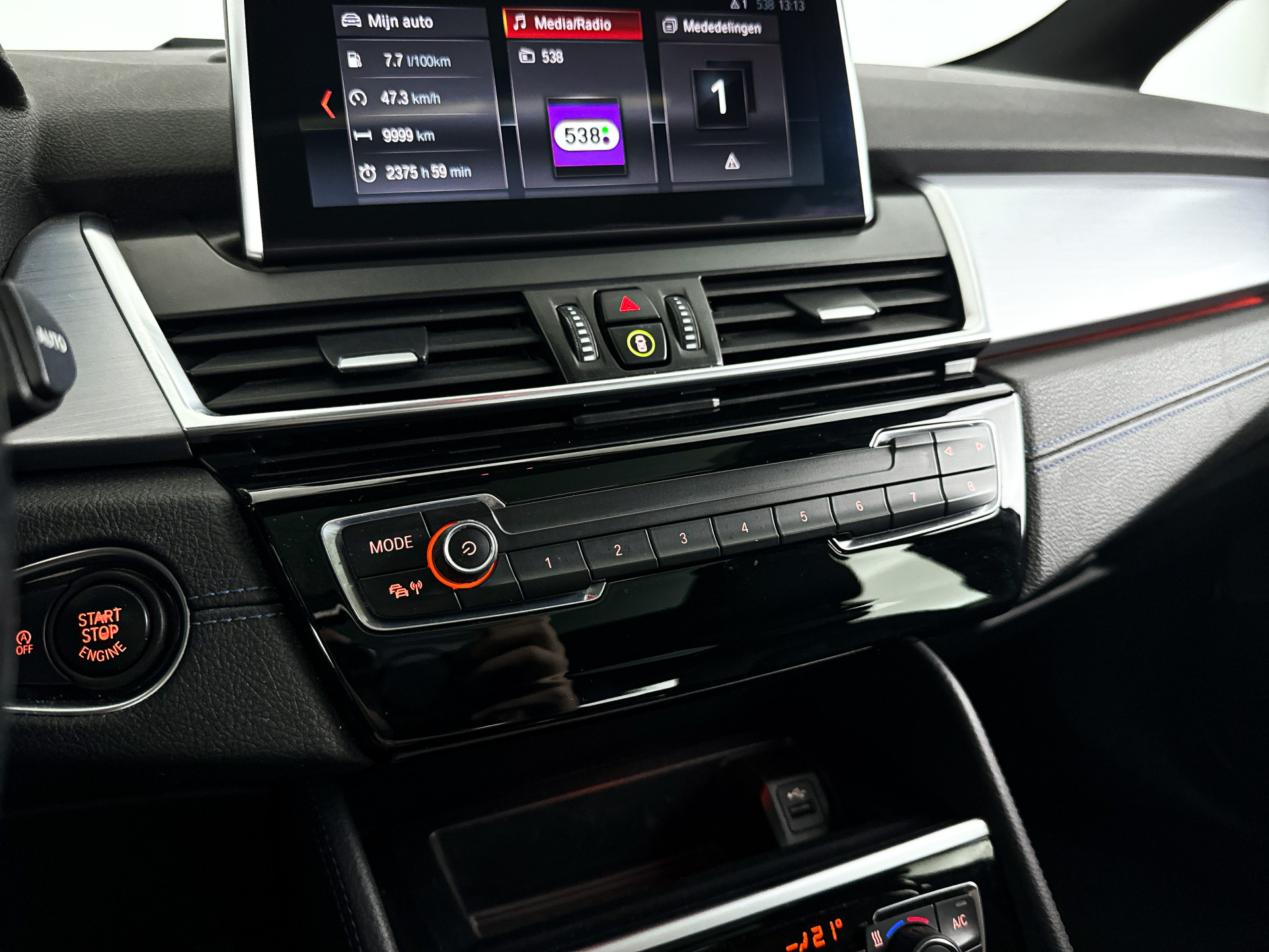 Foto van BMW 220i Active Tourer
