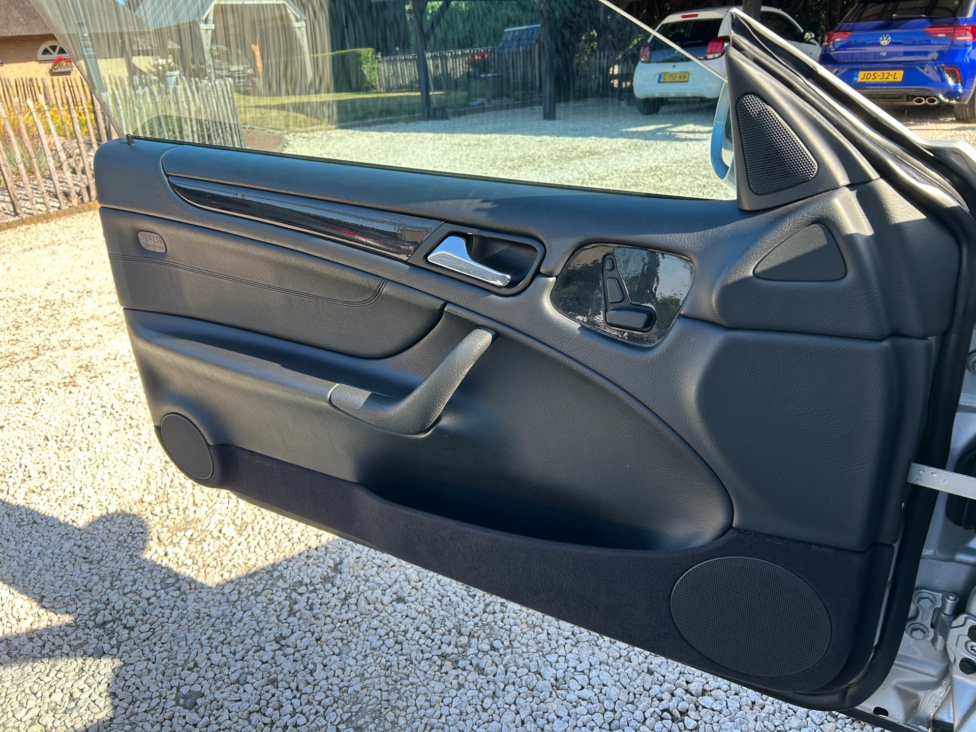 Foto van Mercedes-Benz CLK 230 Kompressor