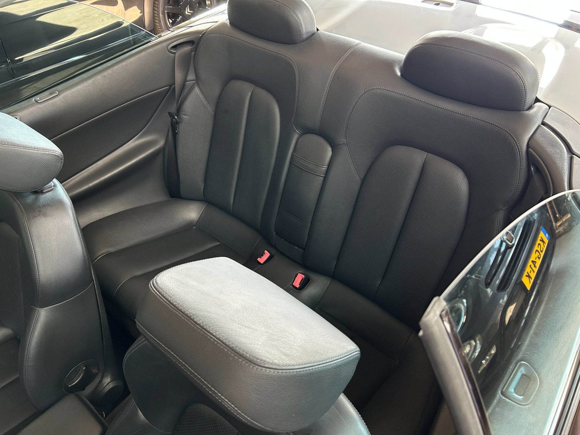 Foto van Mercedes-Benz CLK 230 Kompressor