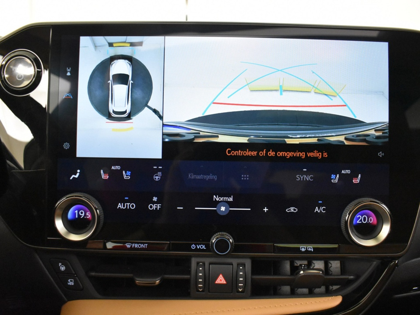Foto van Lexus Lexus Nx350h