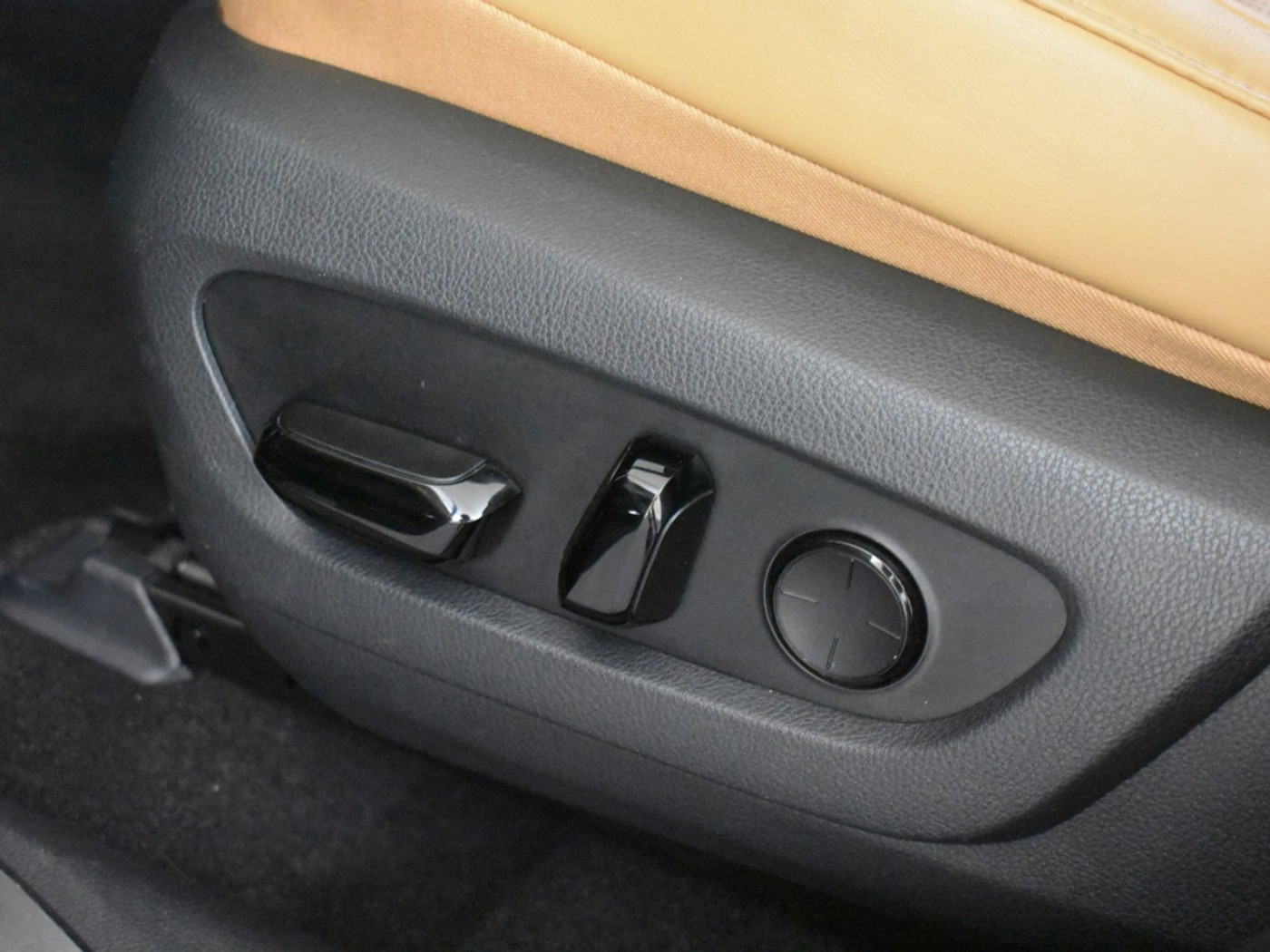 Foto van Lexus Lexus Nx350h