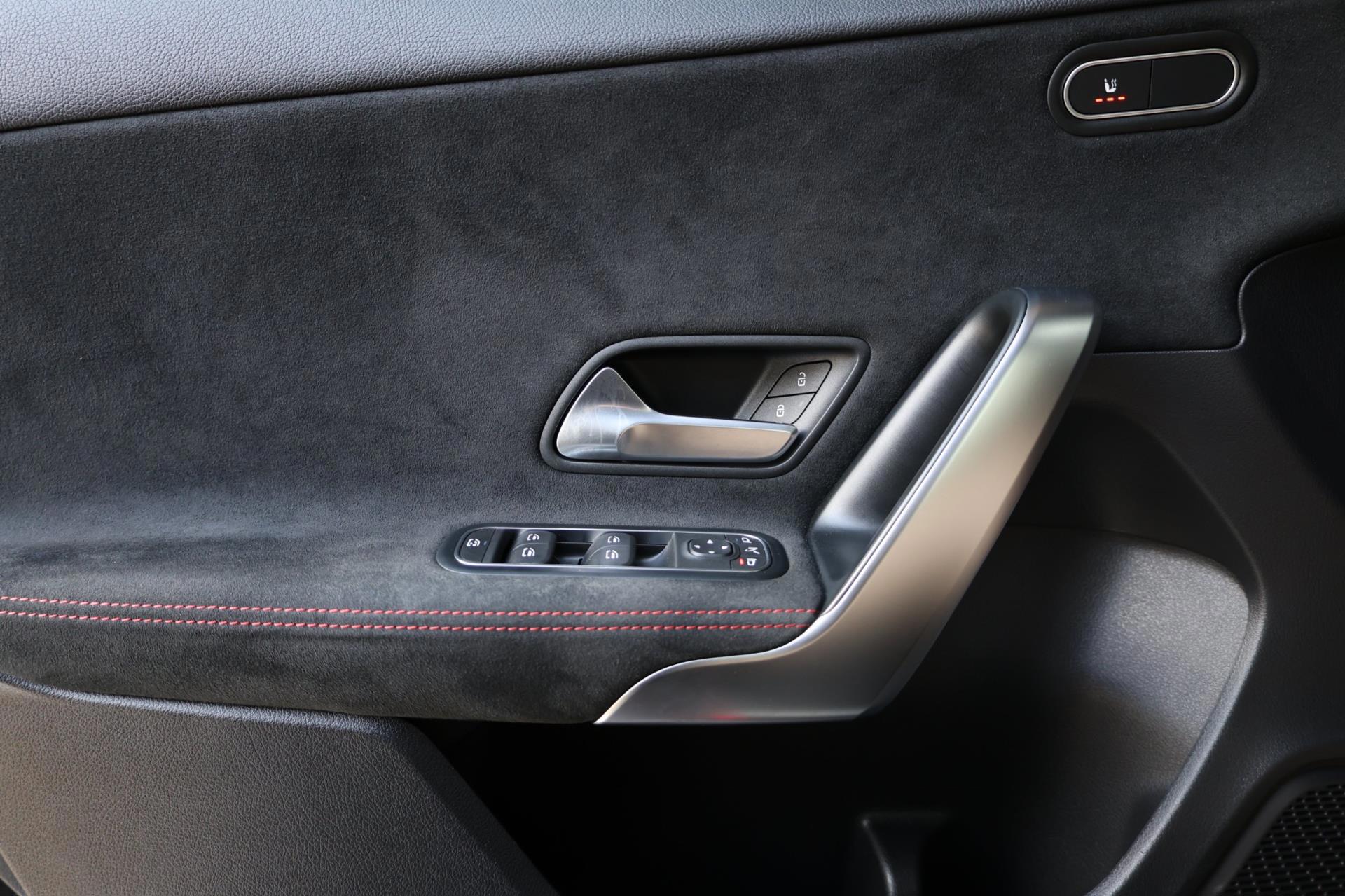 Foto van Mercedes-Benz A 180