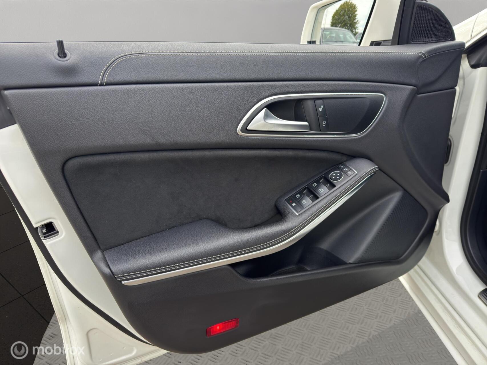 Foto van Mercedes-Benz Cla 180
