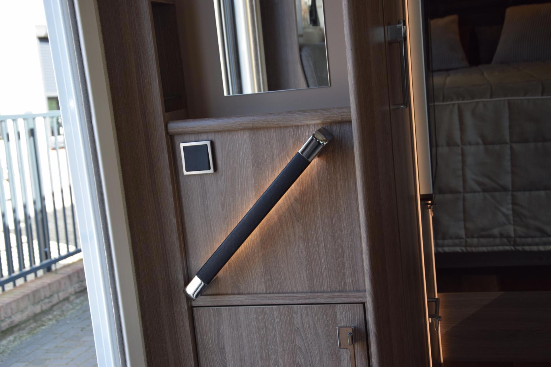 Foto van Kabe Kabe TMRX 780 LXL
