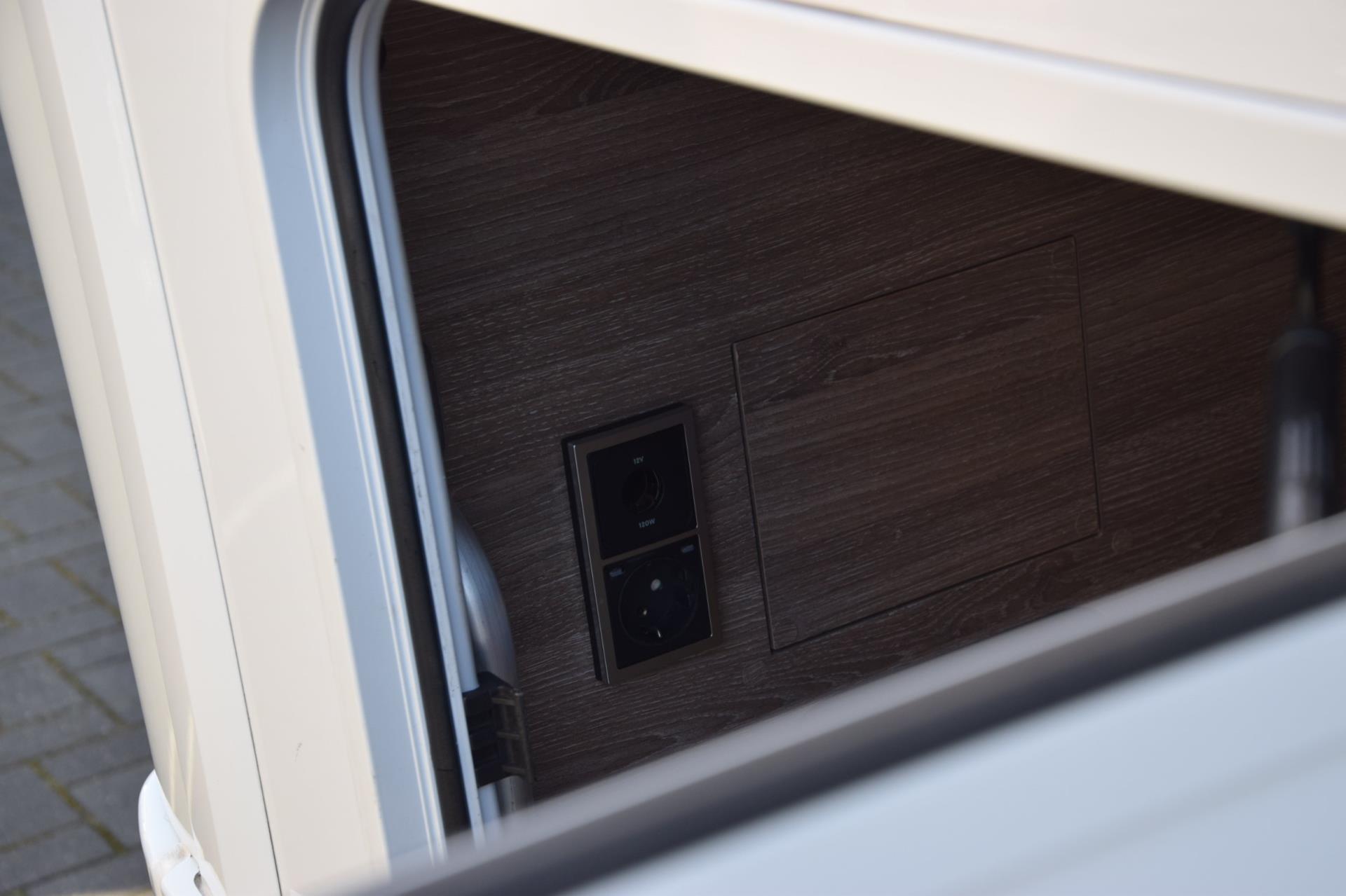 Foto van Kabe Kabe TMRX 780 LXL