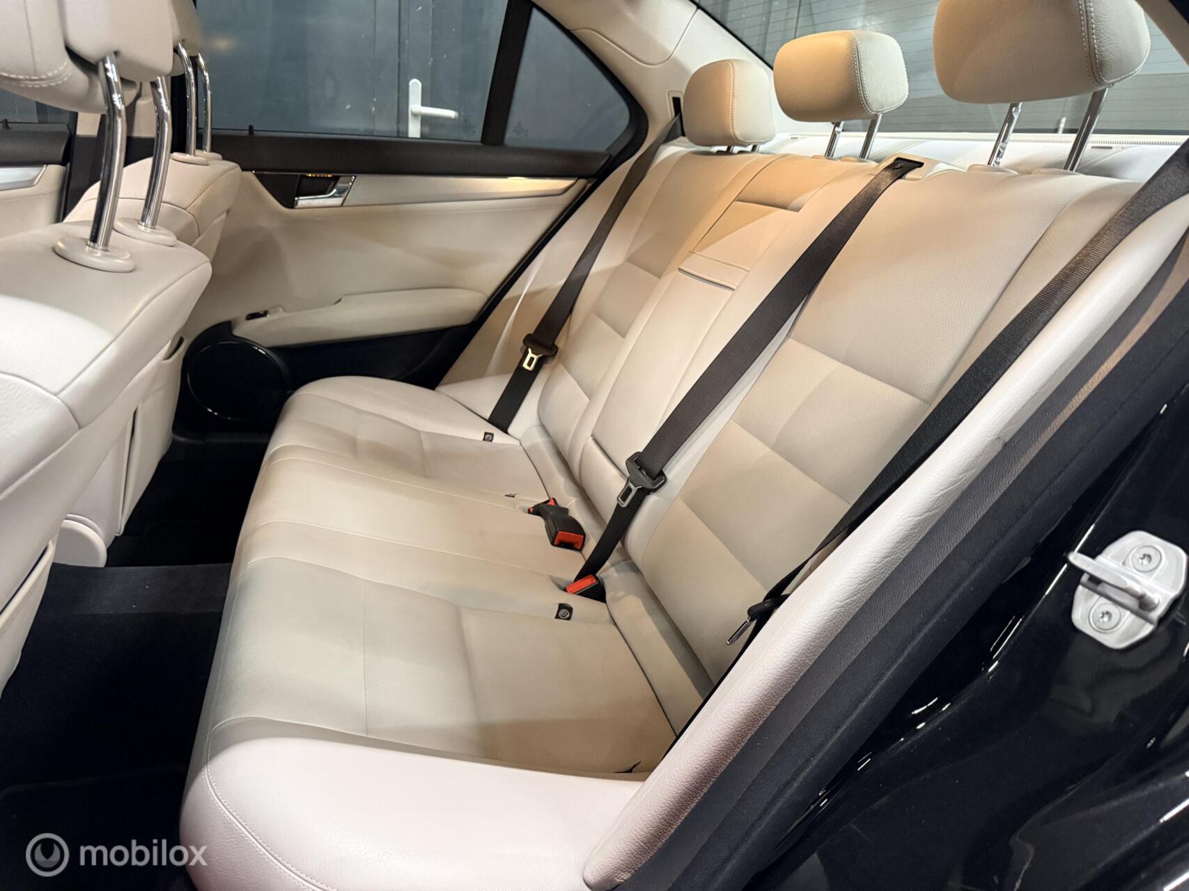 Foto van Mercedes-Benz C 350 Cgi