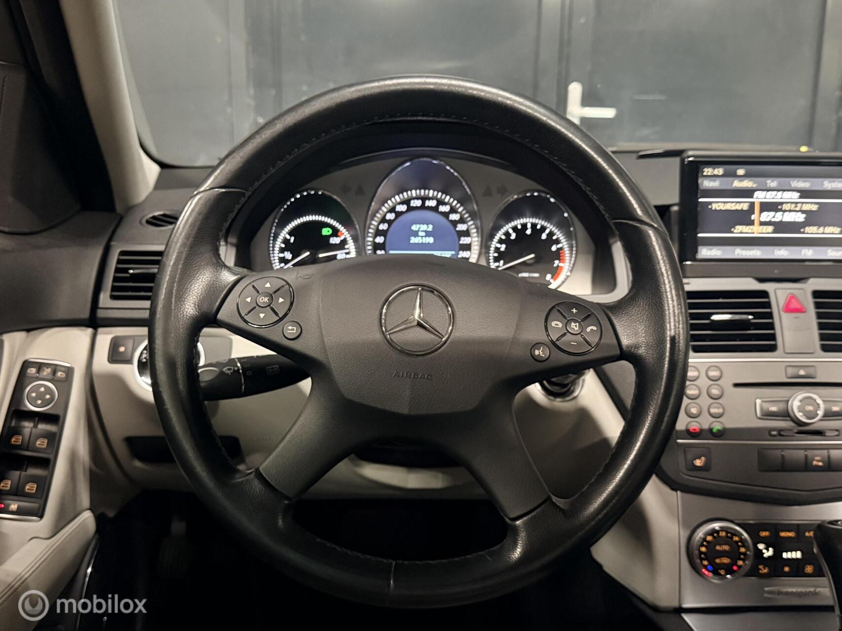 Foto van Mercedes-Benz C 350 Cgi