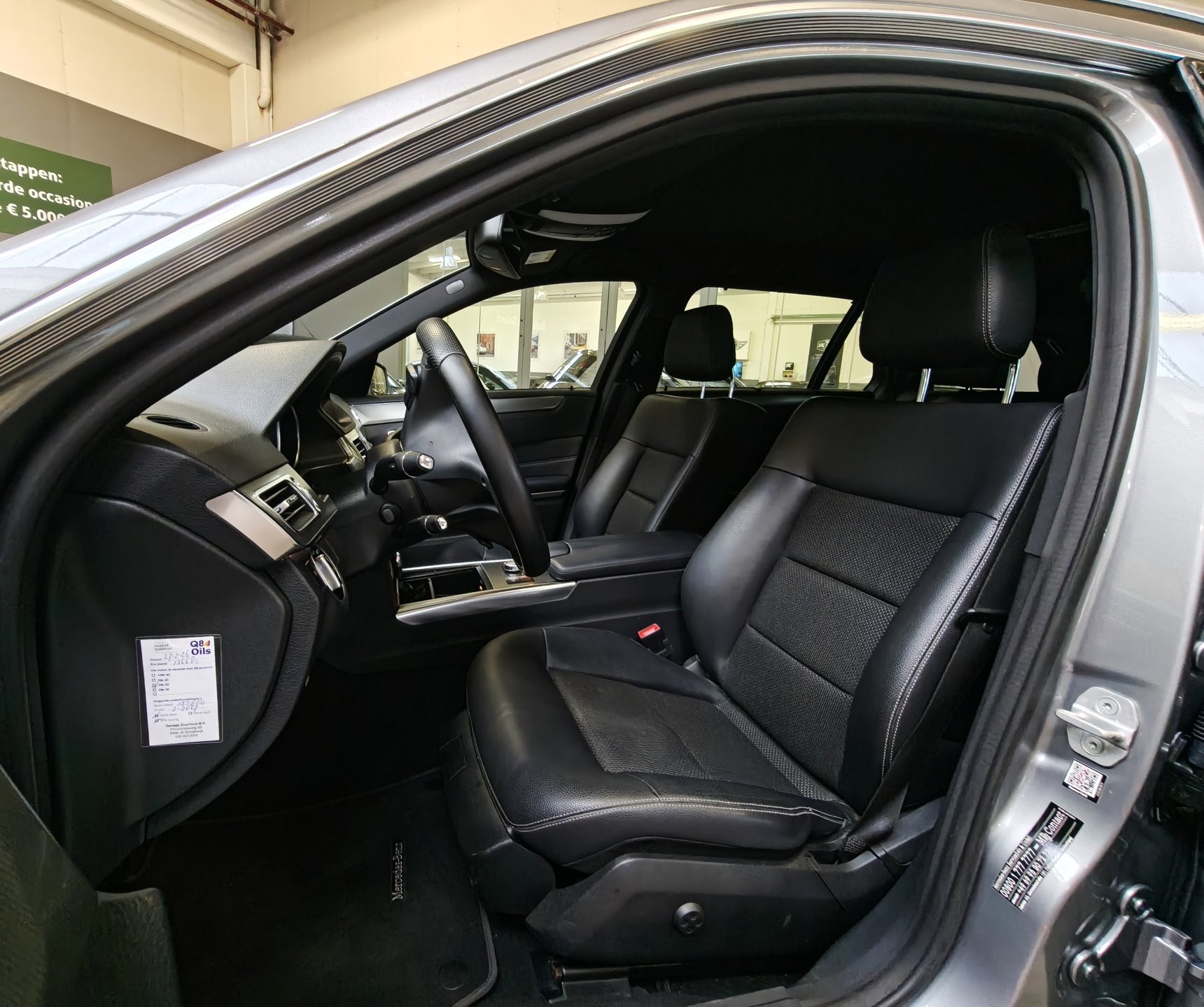 Foto van Mercedes-Benz E 200