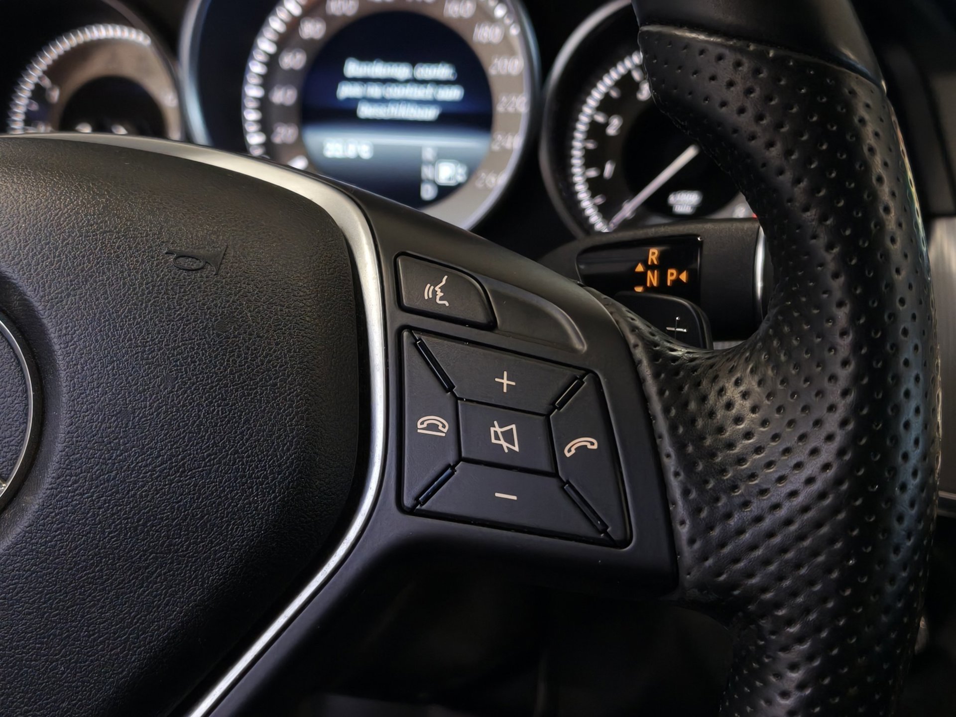 Foto van Mercedes-Benz E 200