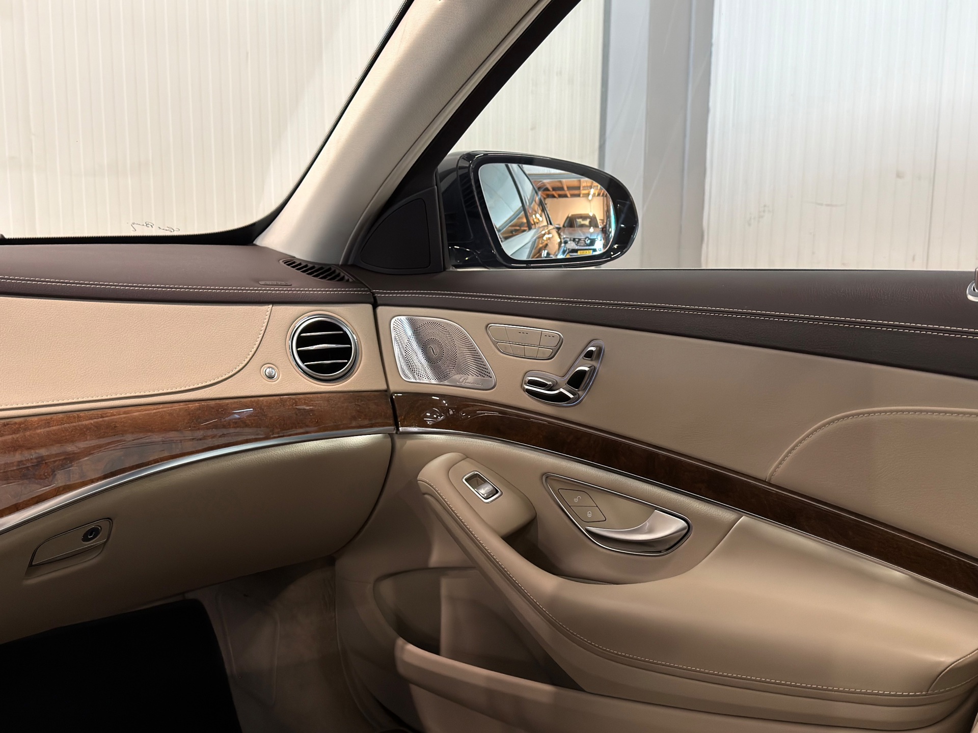 Foto van Mercedes-Benz S 500 E