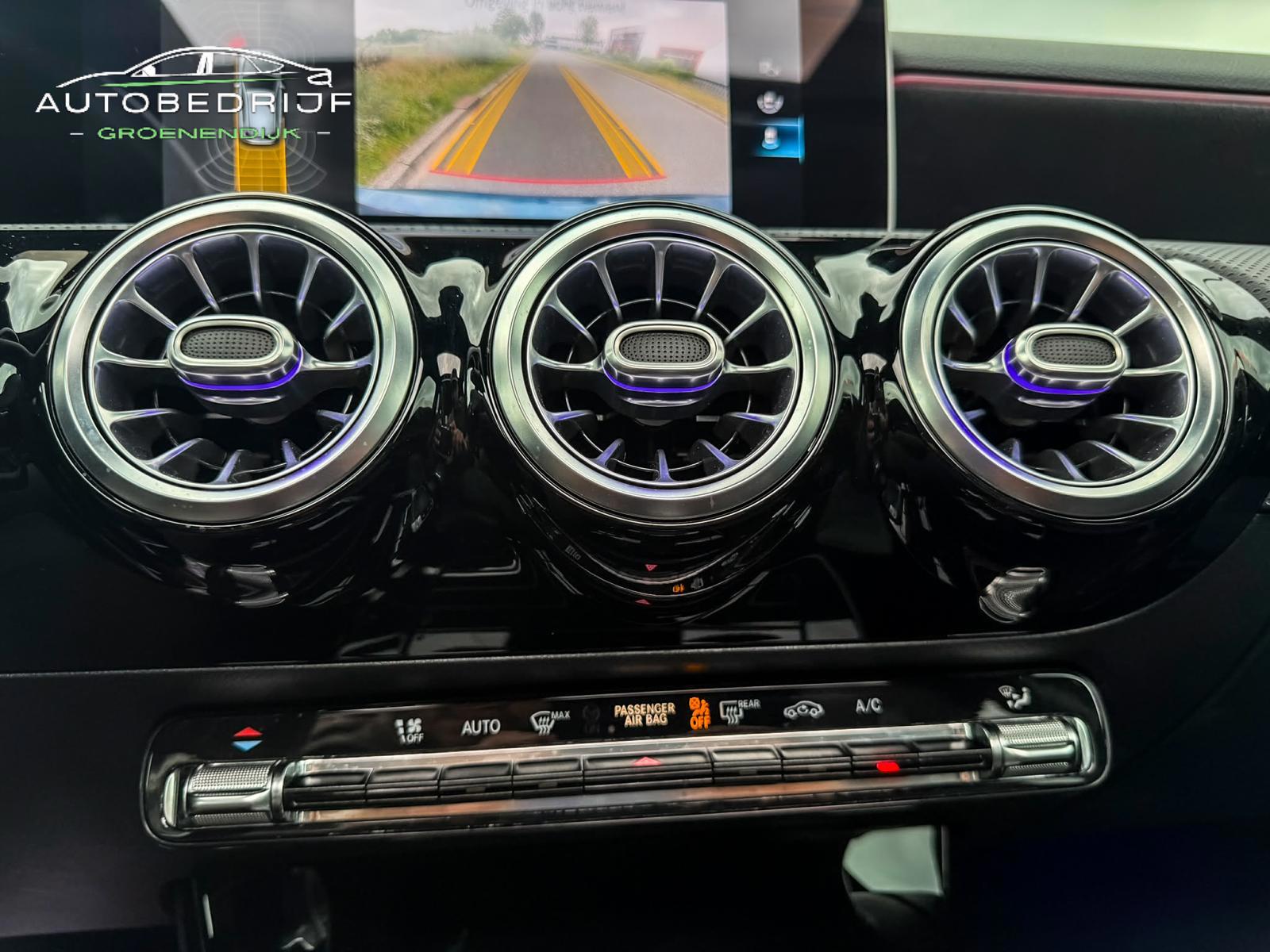 Foto van Mercedes-Benz A 220