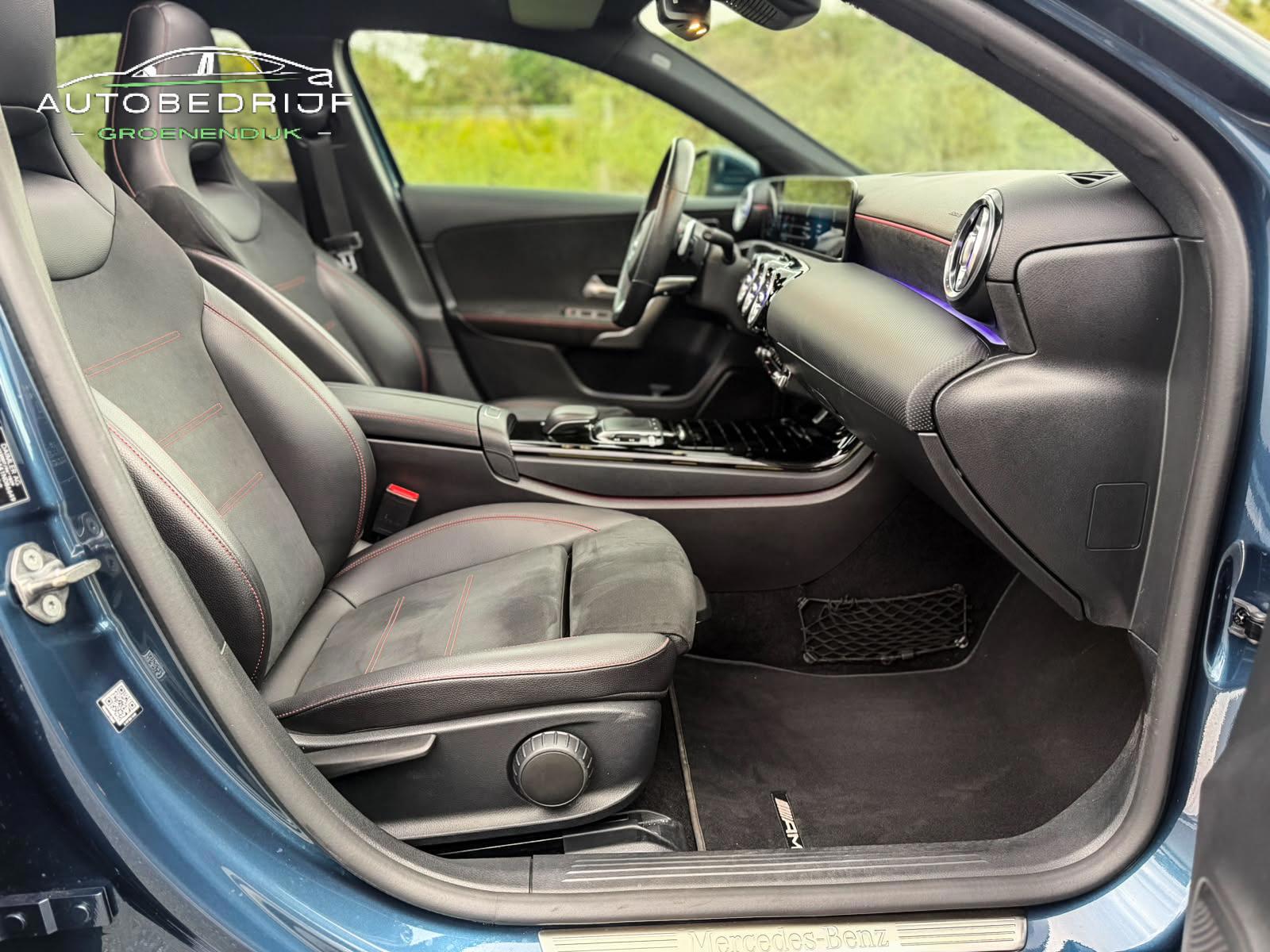 Foto van Mercedes-Benz A 220
