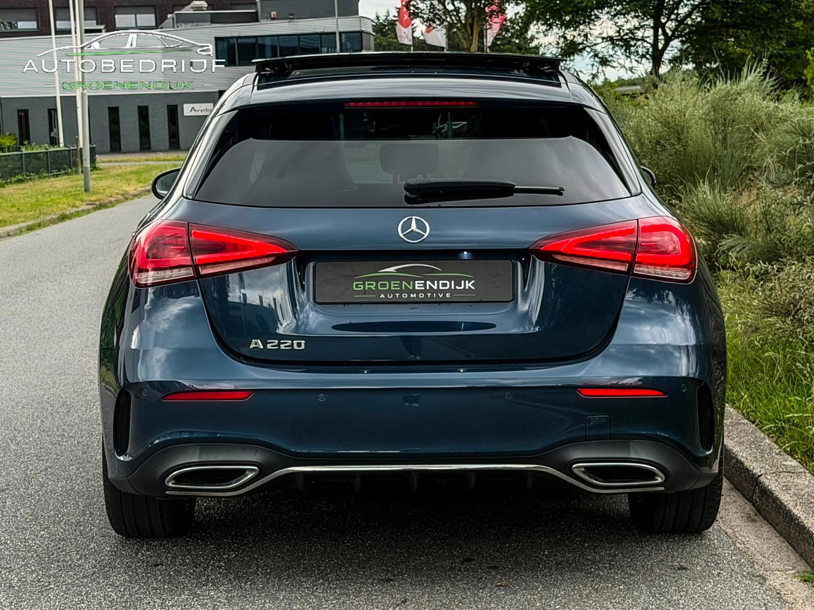 Foto van Mercedes-Benz A 220