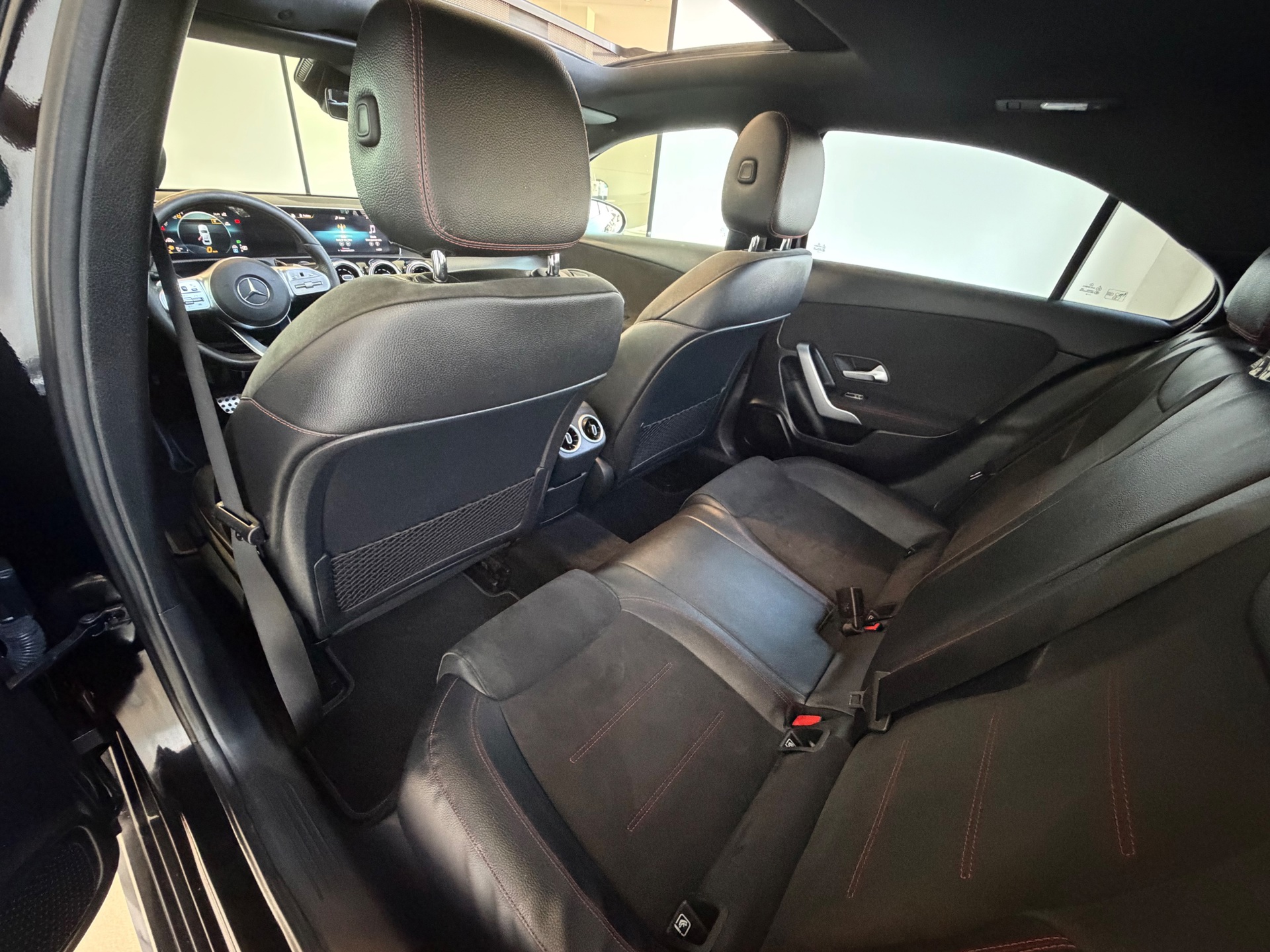 Foto van Mercedes-Benz A 200