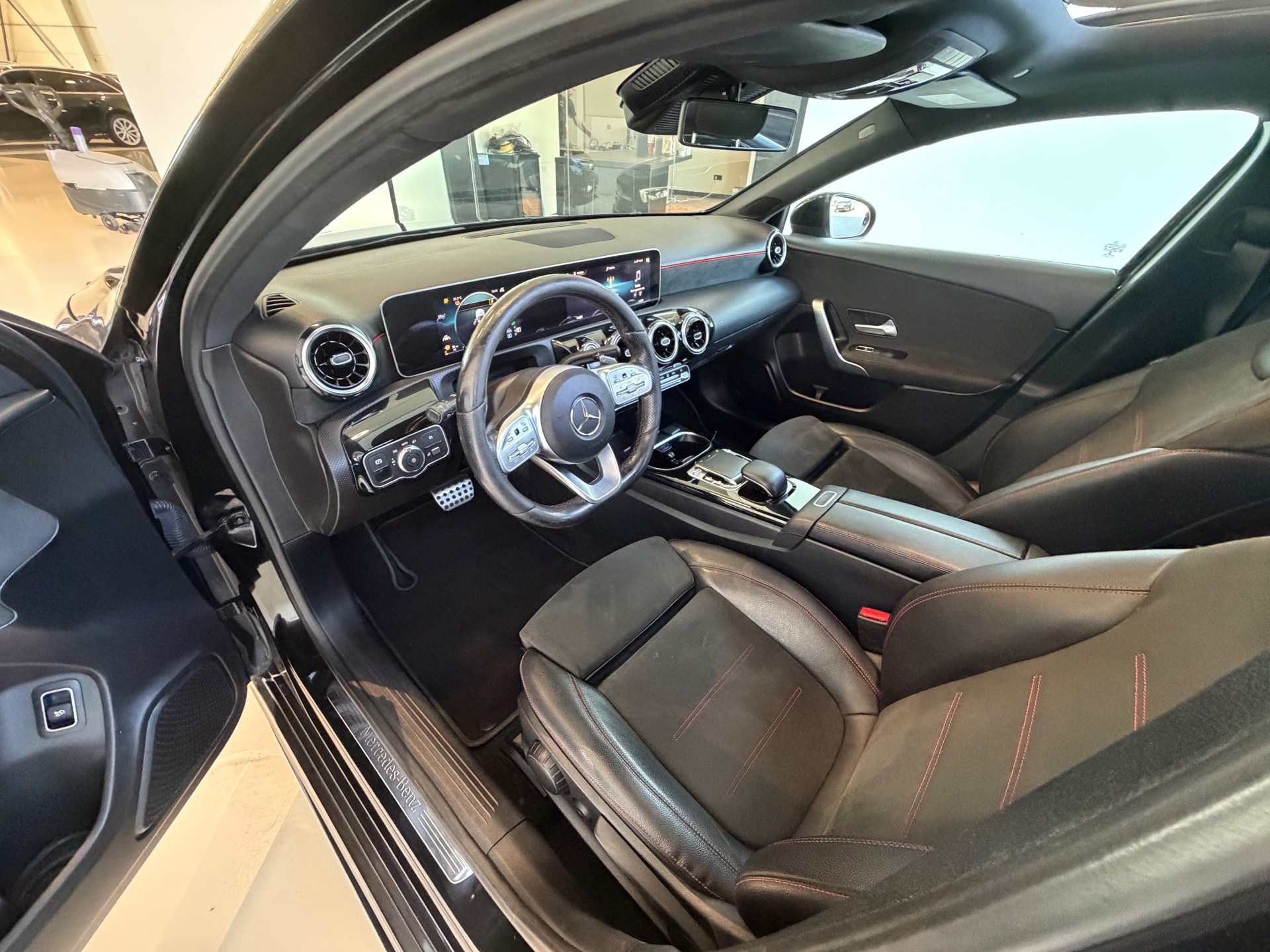 Foto van Mercedes-Benz A 200