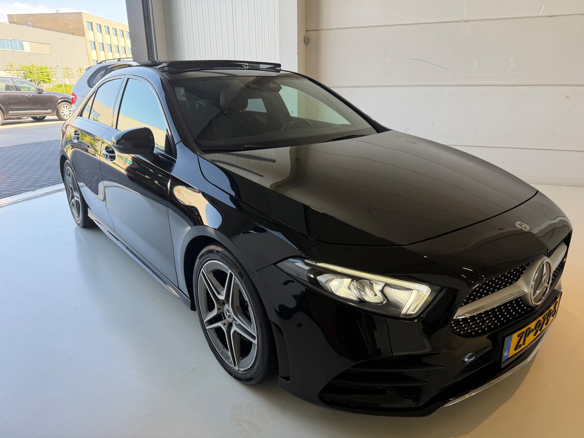 Foto van Mercedes-Benz A 200