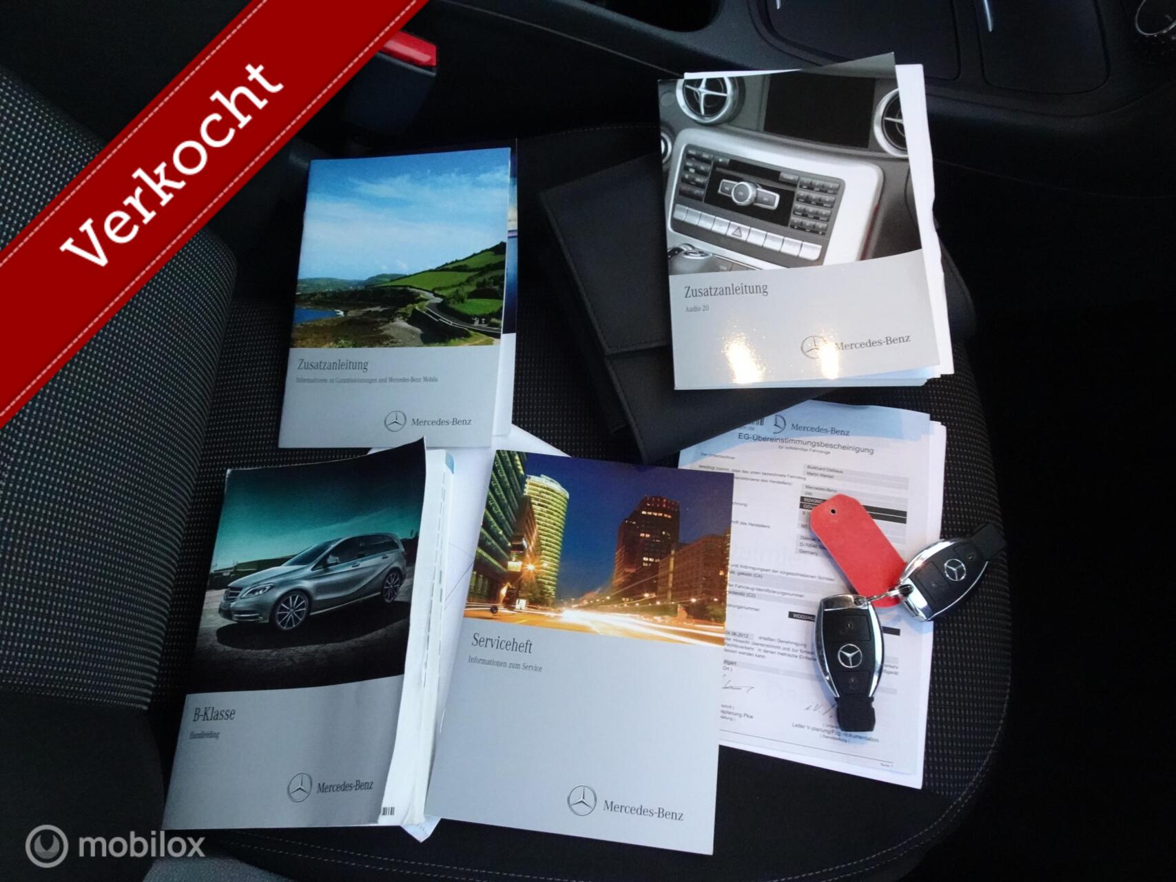 Foto van Mercedes-Benz B 180