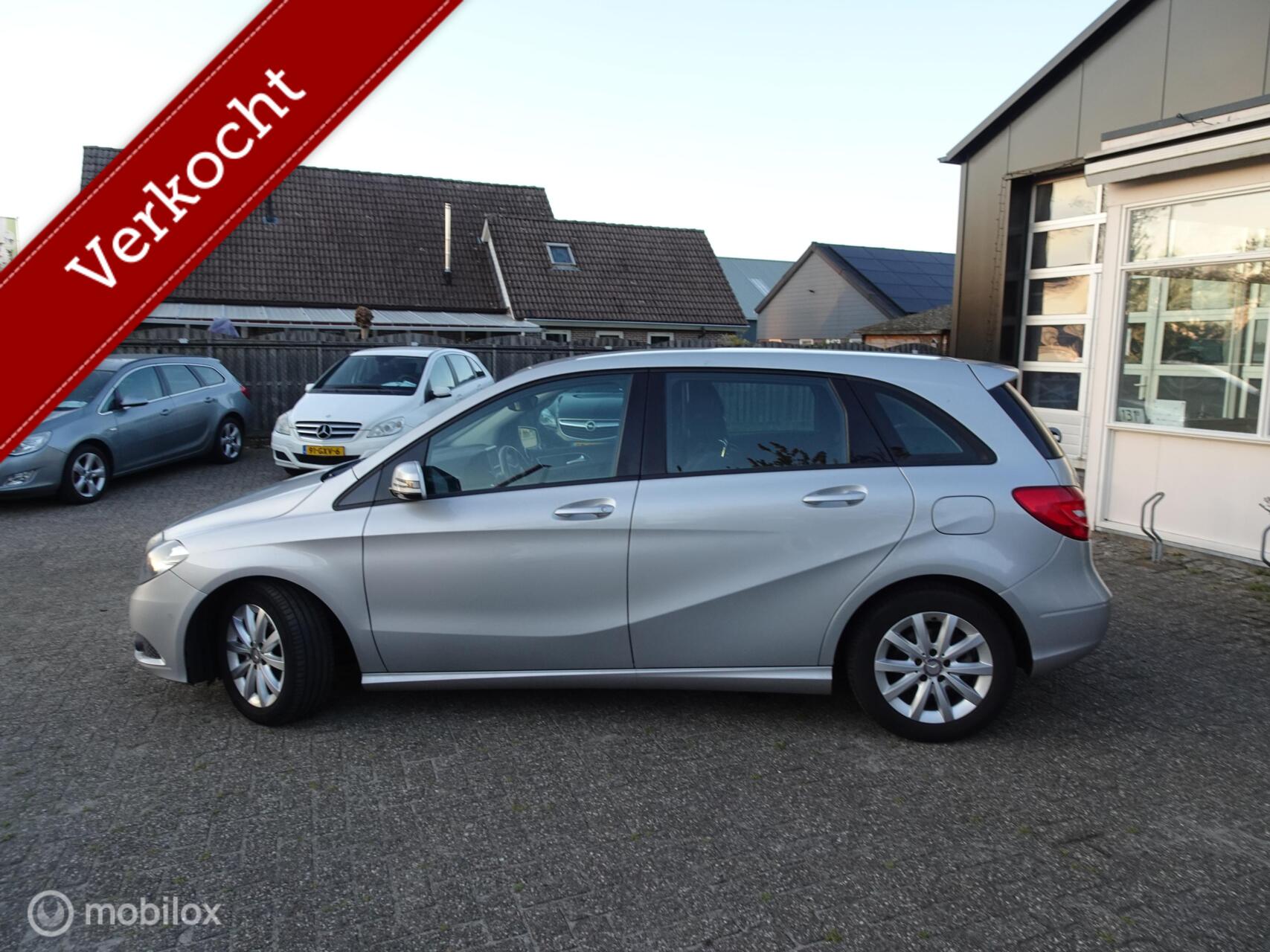 Foto van Mercedes-Benz B 180