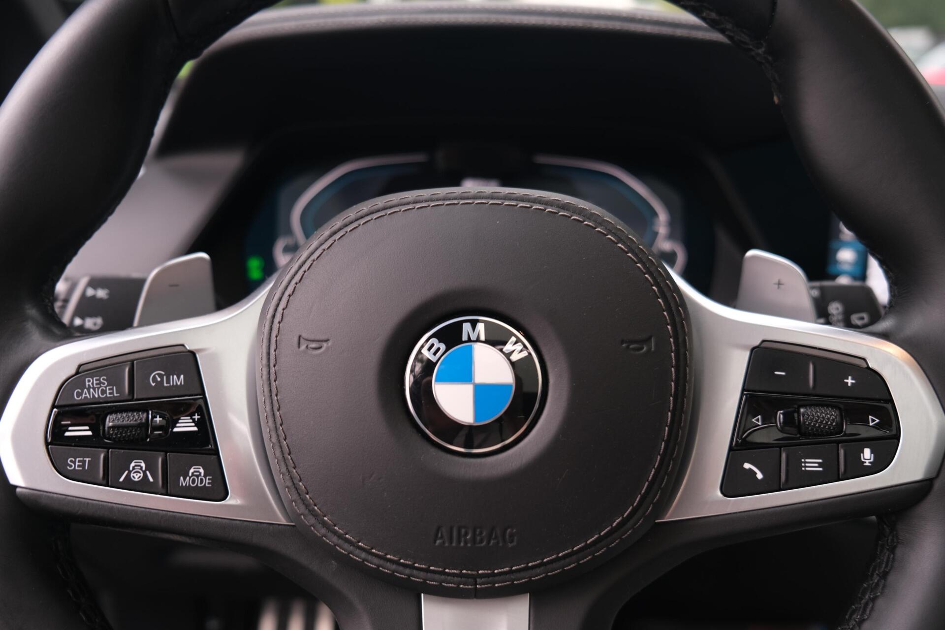Foto van BMW X5 Xdrive45e