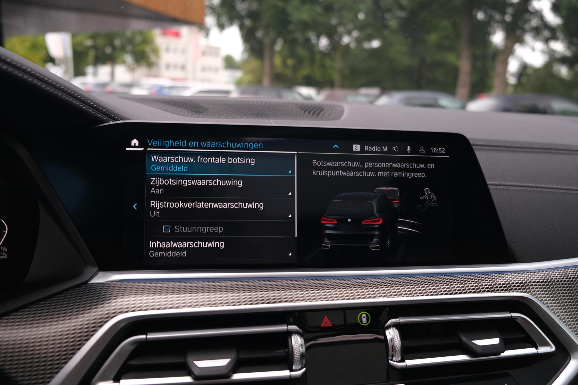 Foto van BMW X5 Xdrive45e