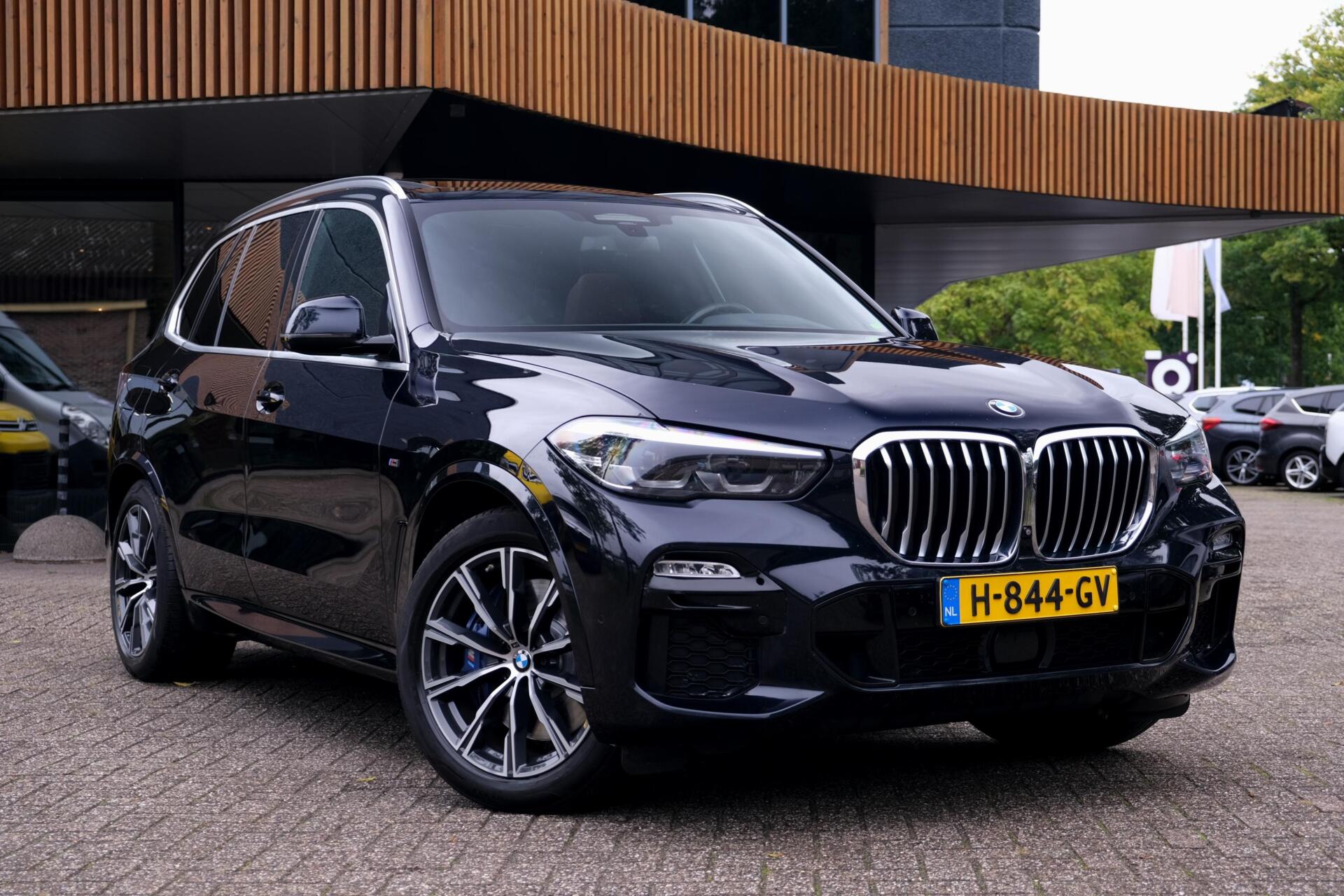Foto van BMW X5 Xdrive45e