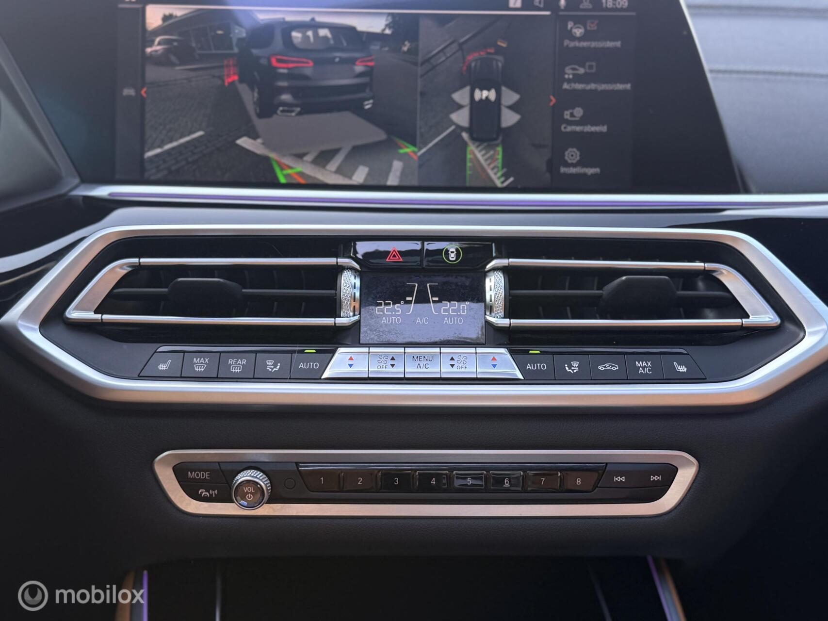 Foto van BMW X5 Xdrive40i