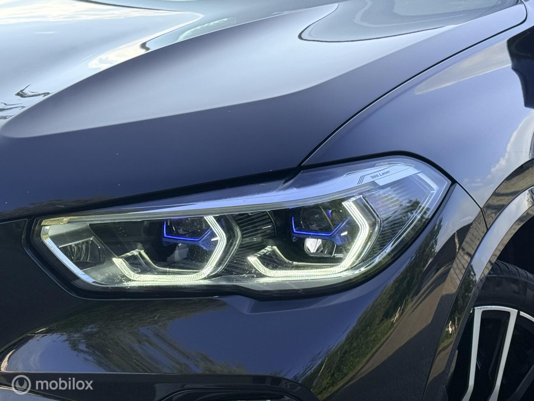 Foto van BMW X5 Xdrive40i