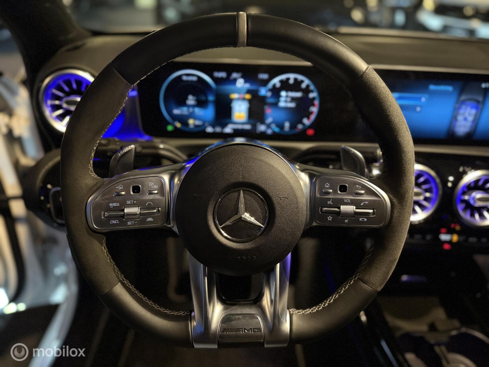 Foto van Mercedes-Benz AMG A 35