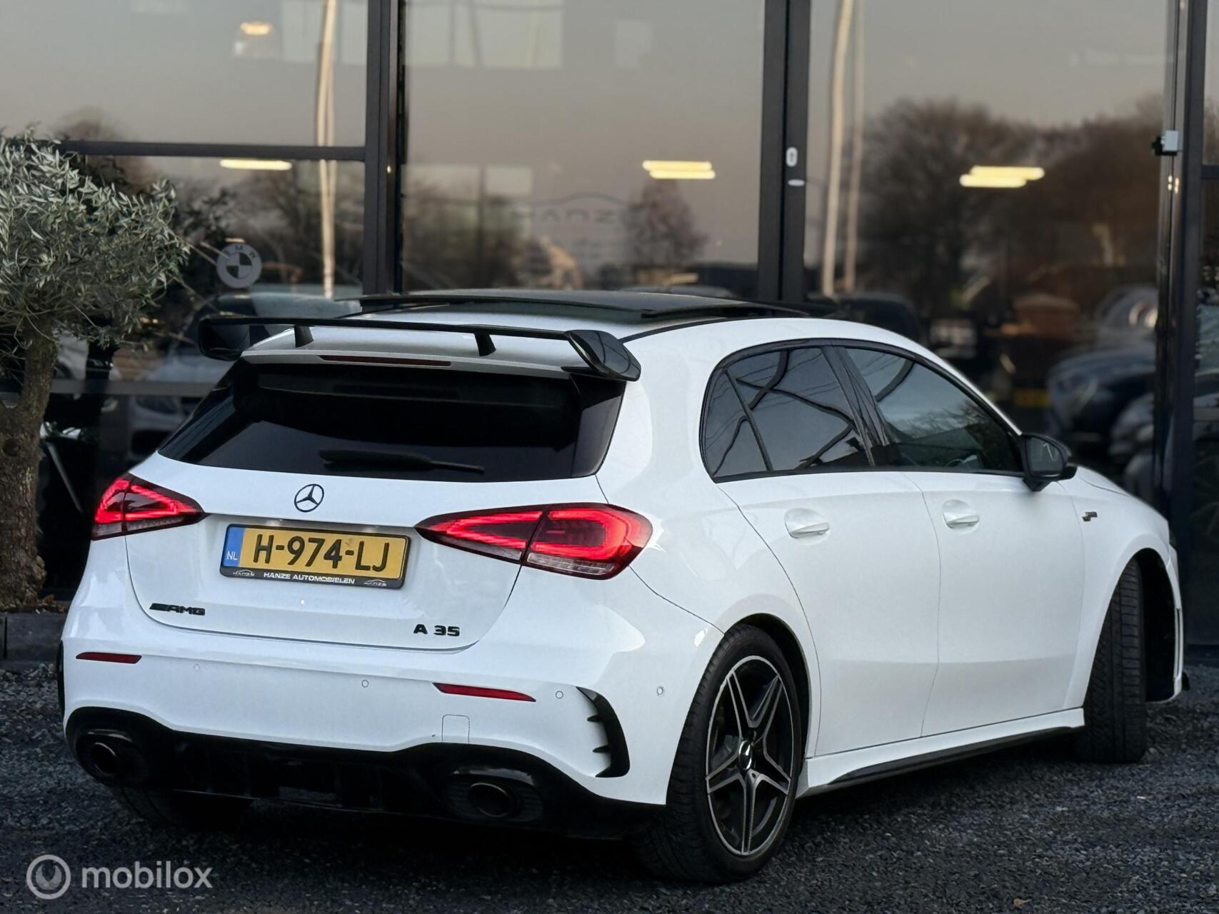 Foto van Mercedes-Benz AMG A 35