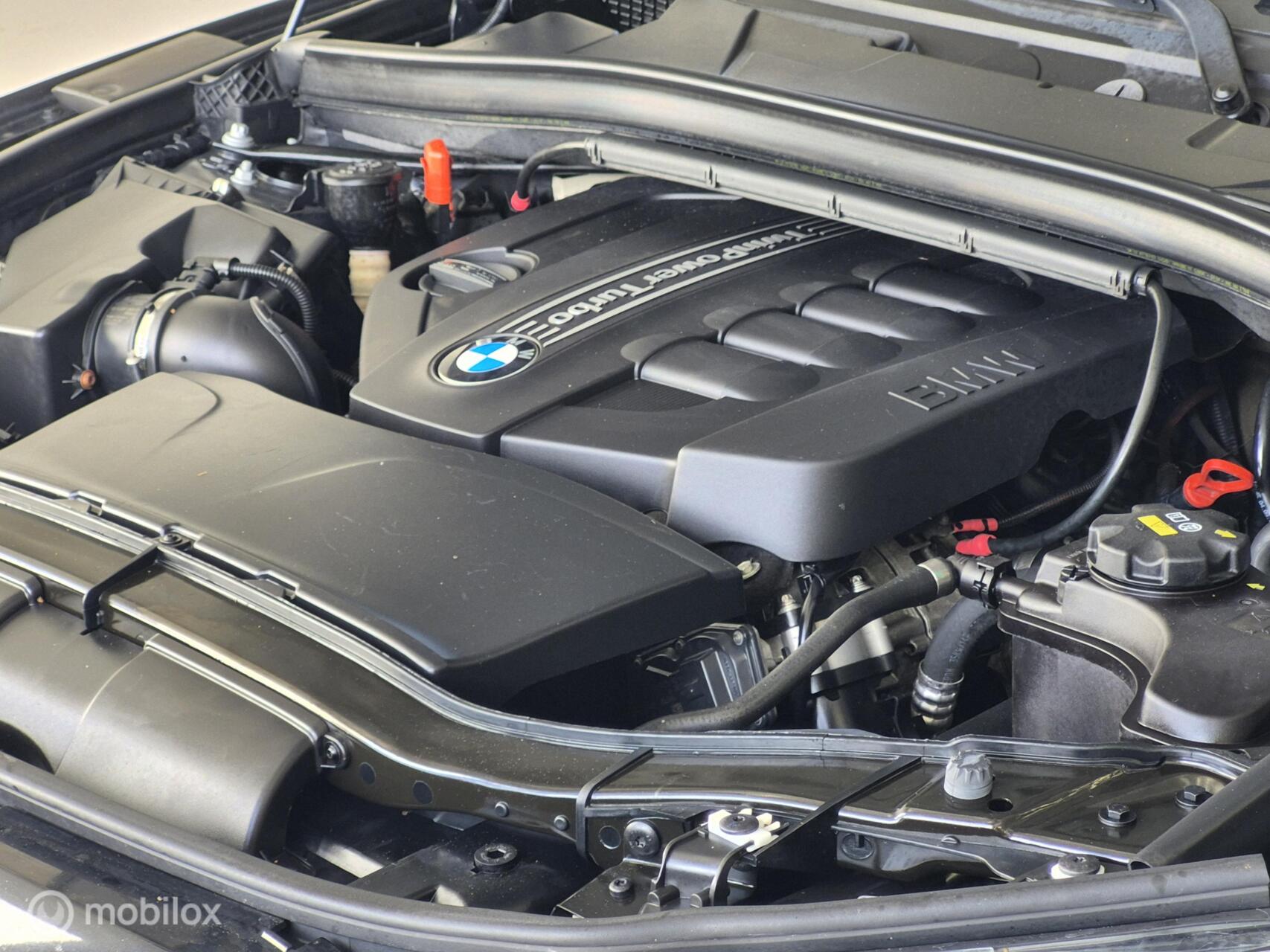 Foto van BMW X1 Sdrive18d