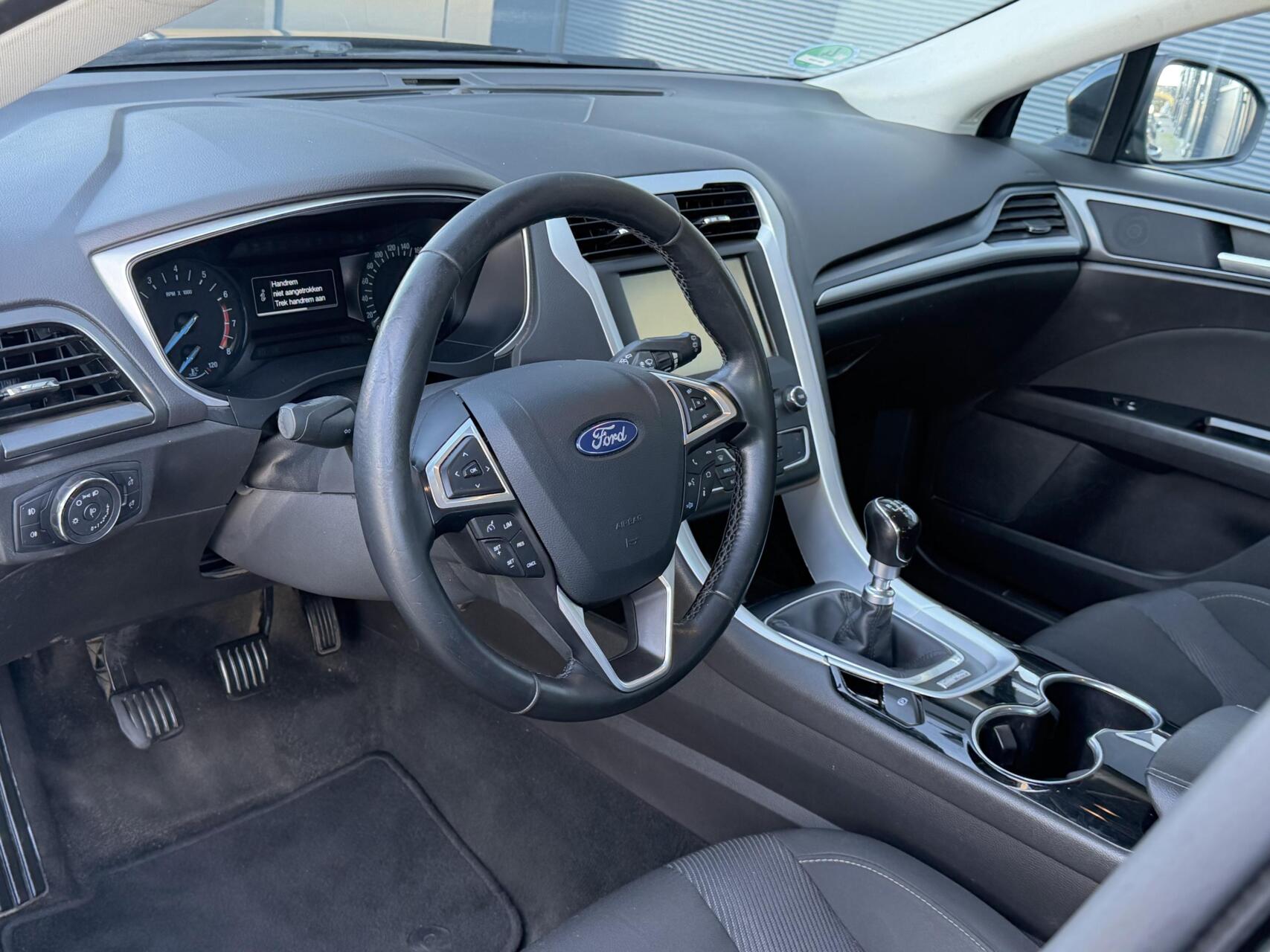 Foto van Ford Mondeo