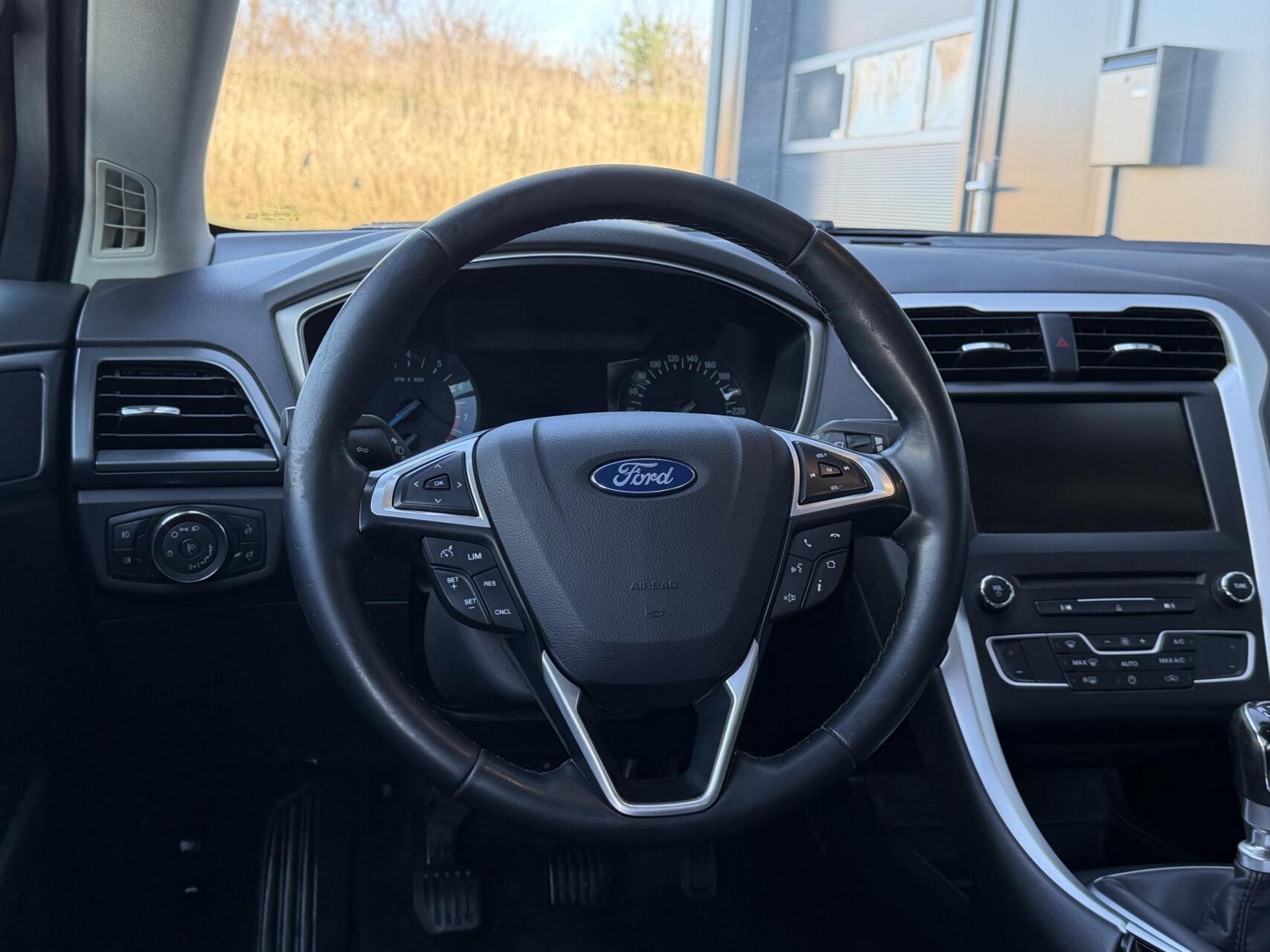 Foto van Ford Mondeo