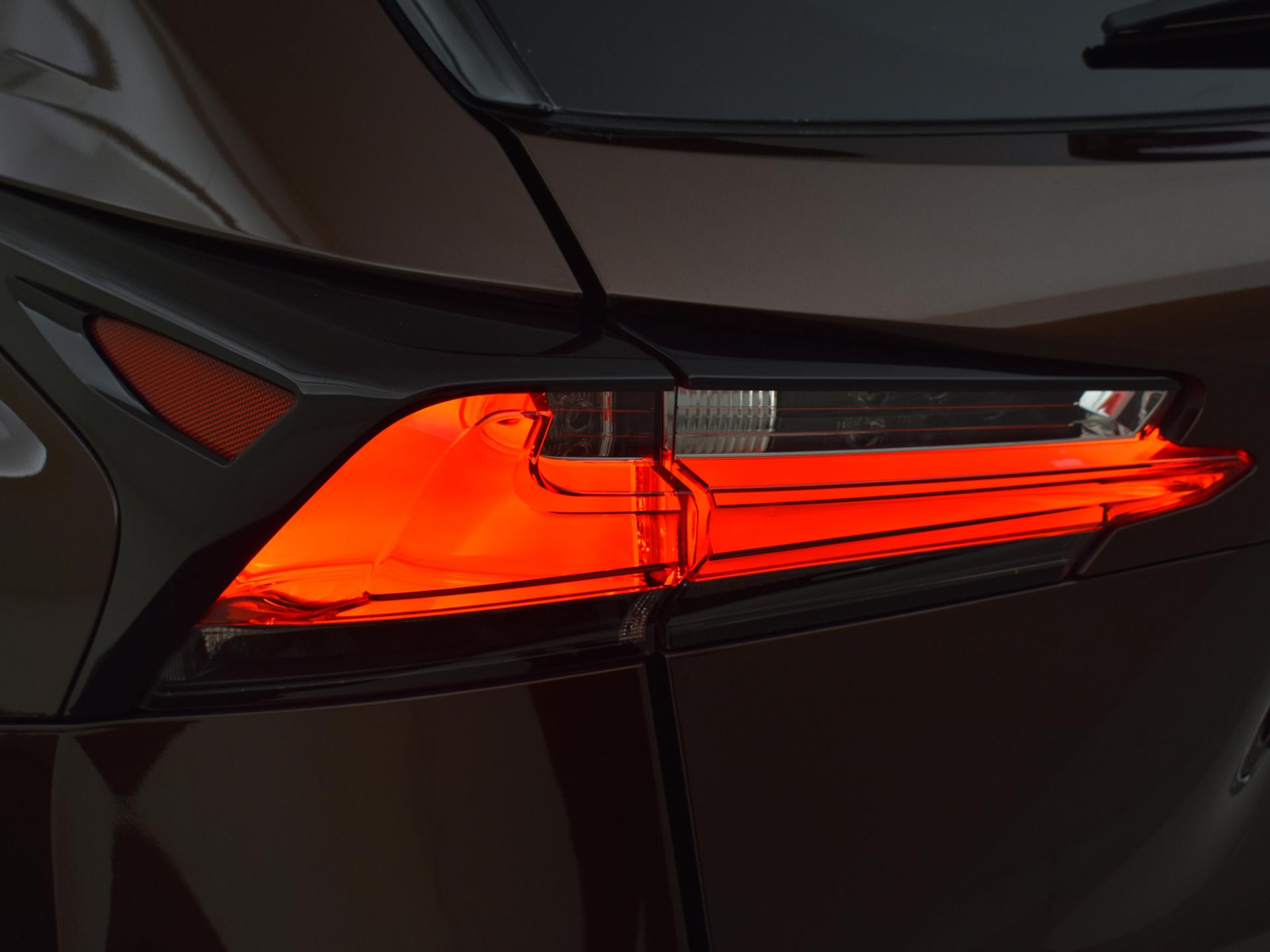 Foto van Lexus Lexus Nx300h