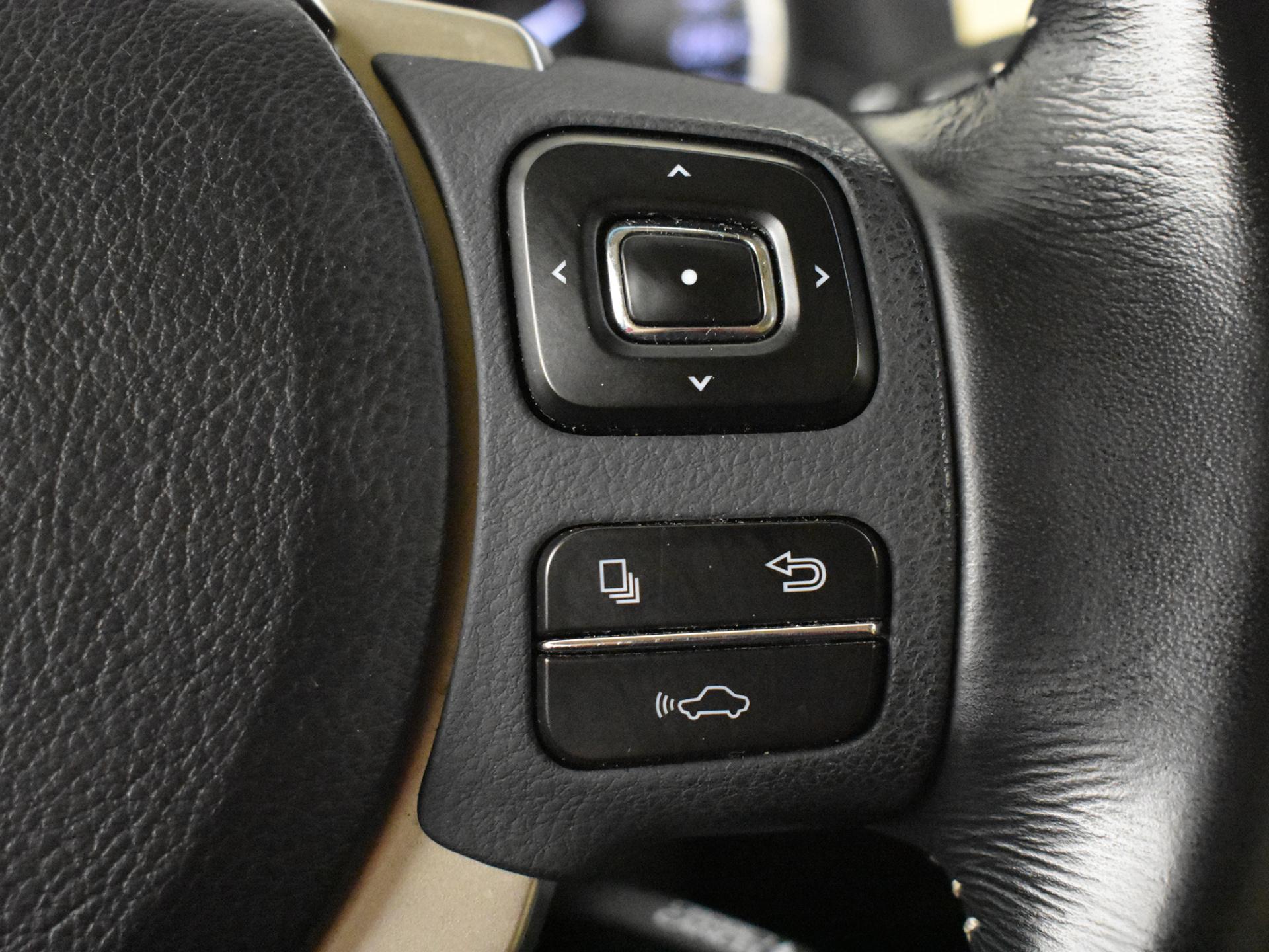 Foto van Lexus Lexus Nx300h