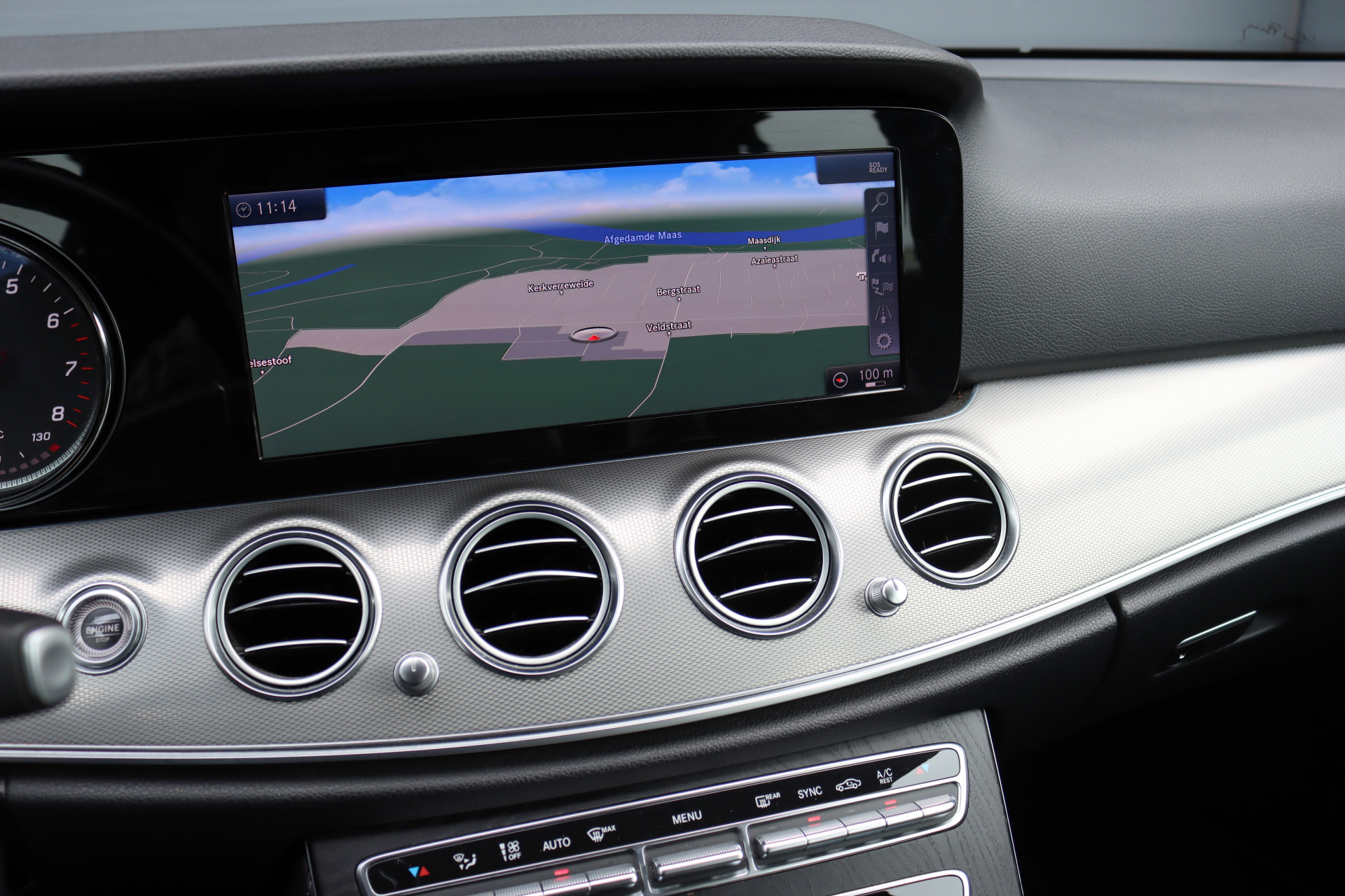 Foto van Mercedes-Benz E 200