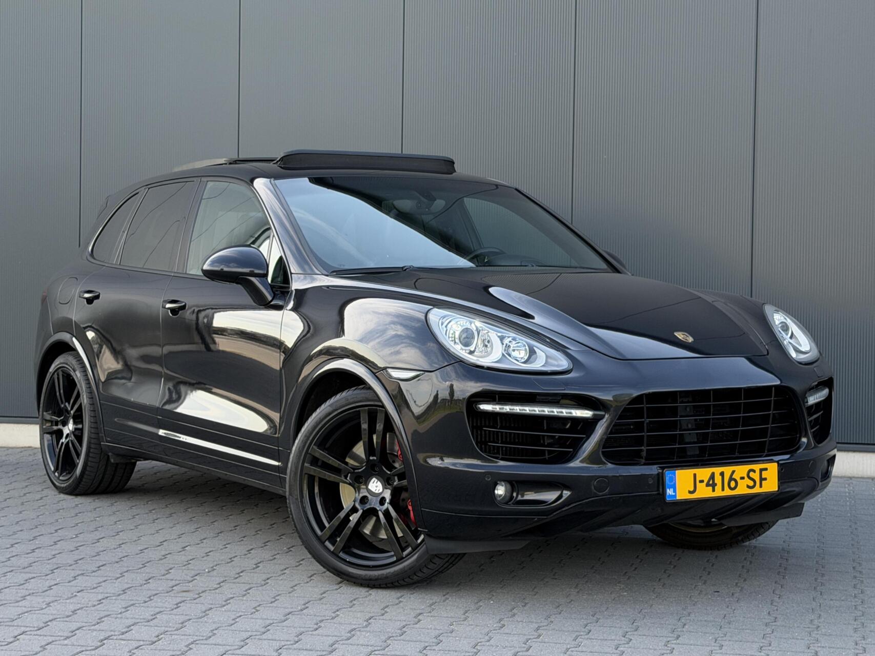Foto van Porsche Cayenne Turbo