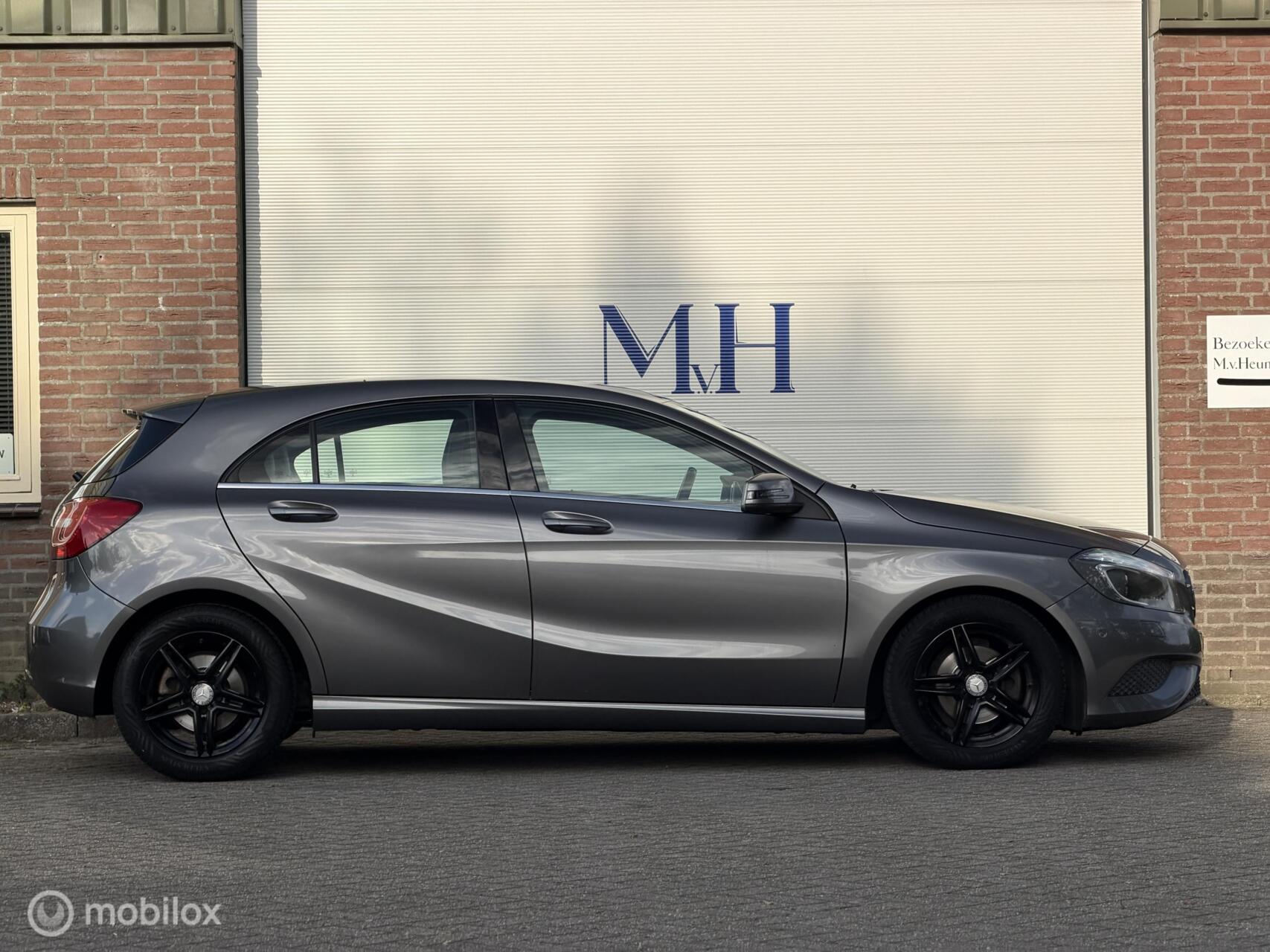 Foto van Mercedes-Benz A 180