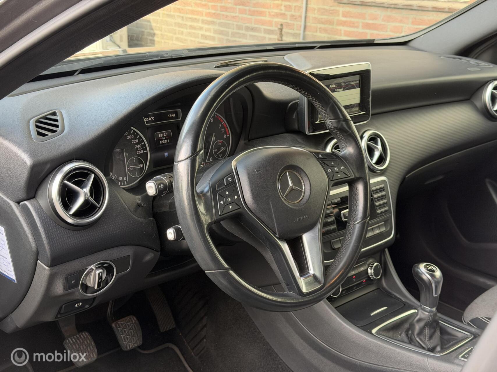 Foto van Mercedes-Benz A 180