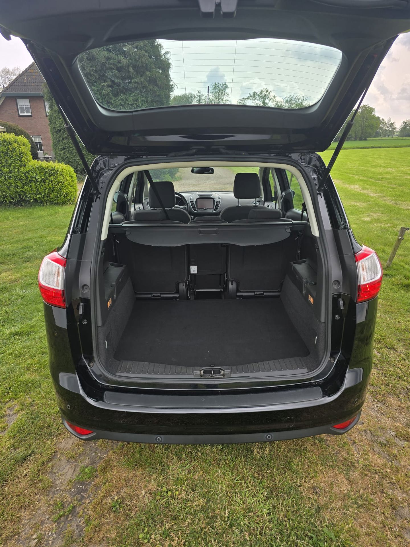 Foto van Ford Grand C-max