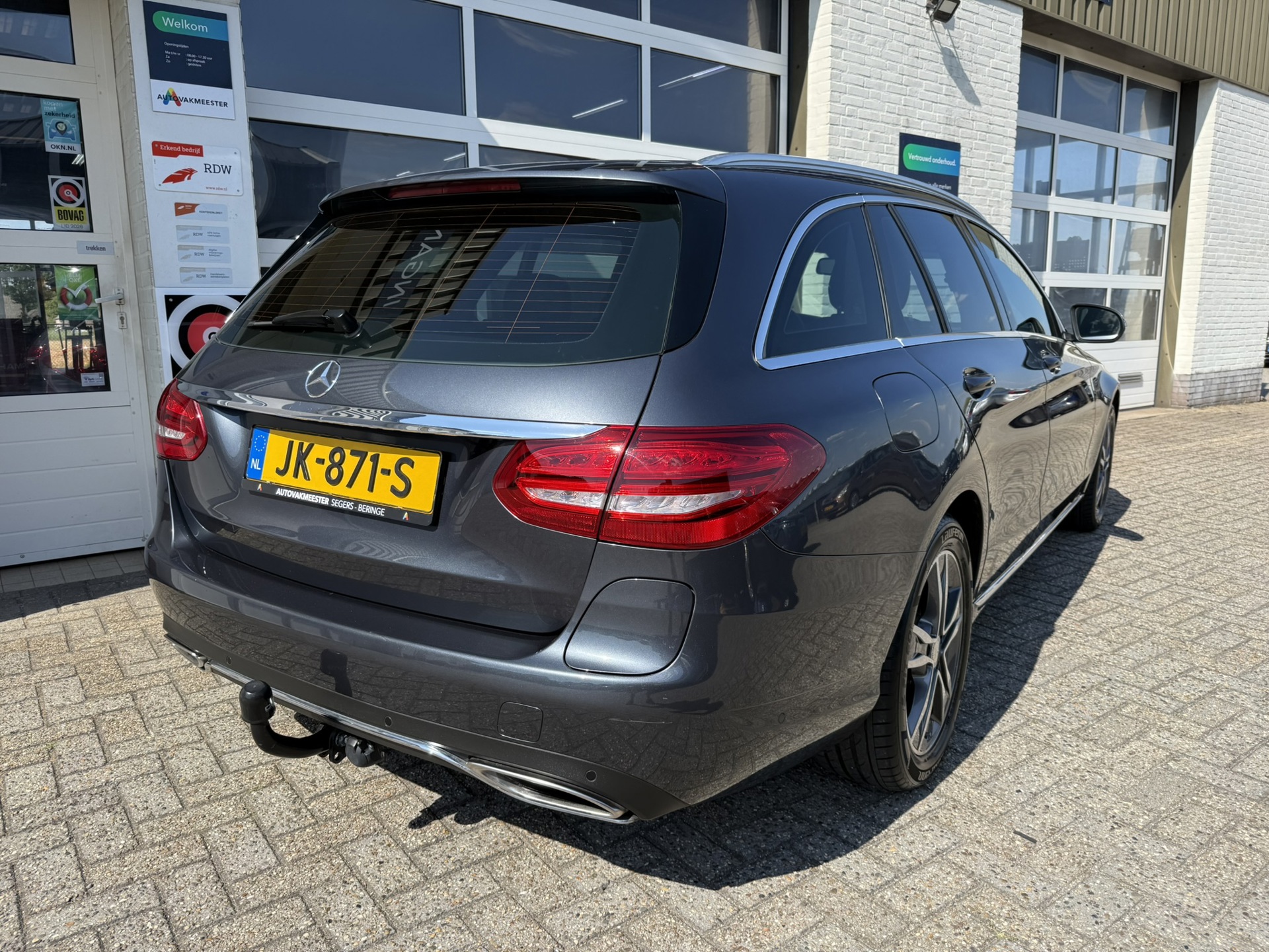 Foto van Mercedes-Benz C 350 E
