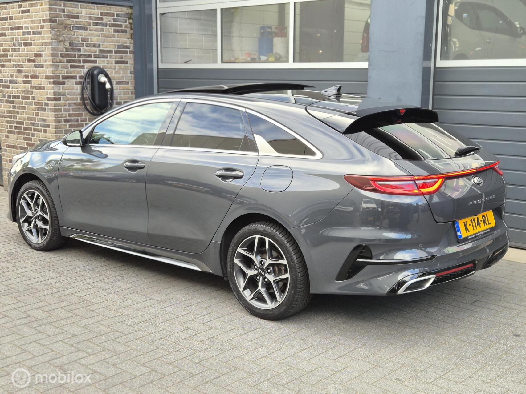 Foto van Kia Proceed