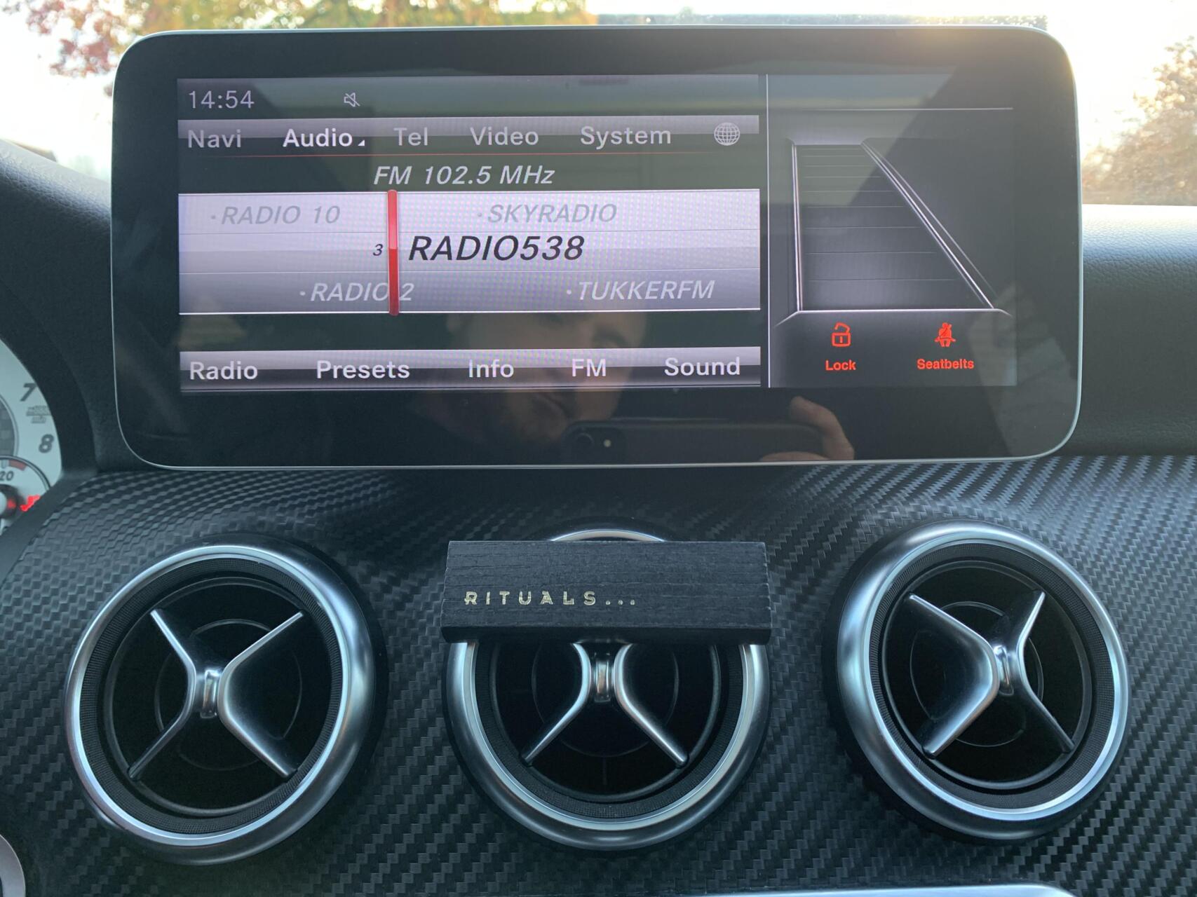 Foto van Mercedes-Benz A 200